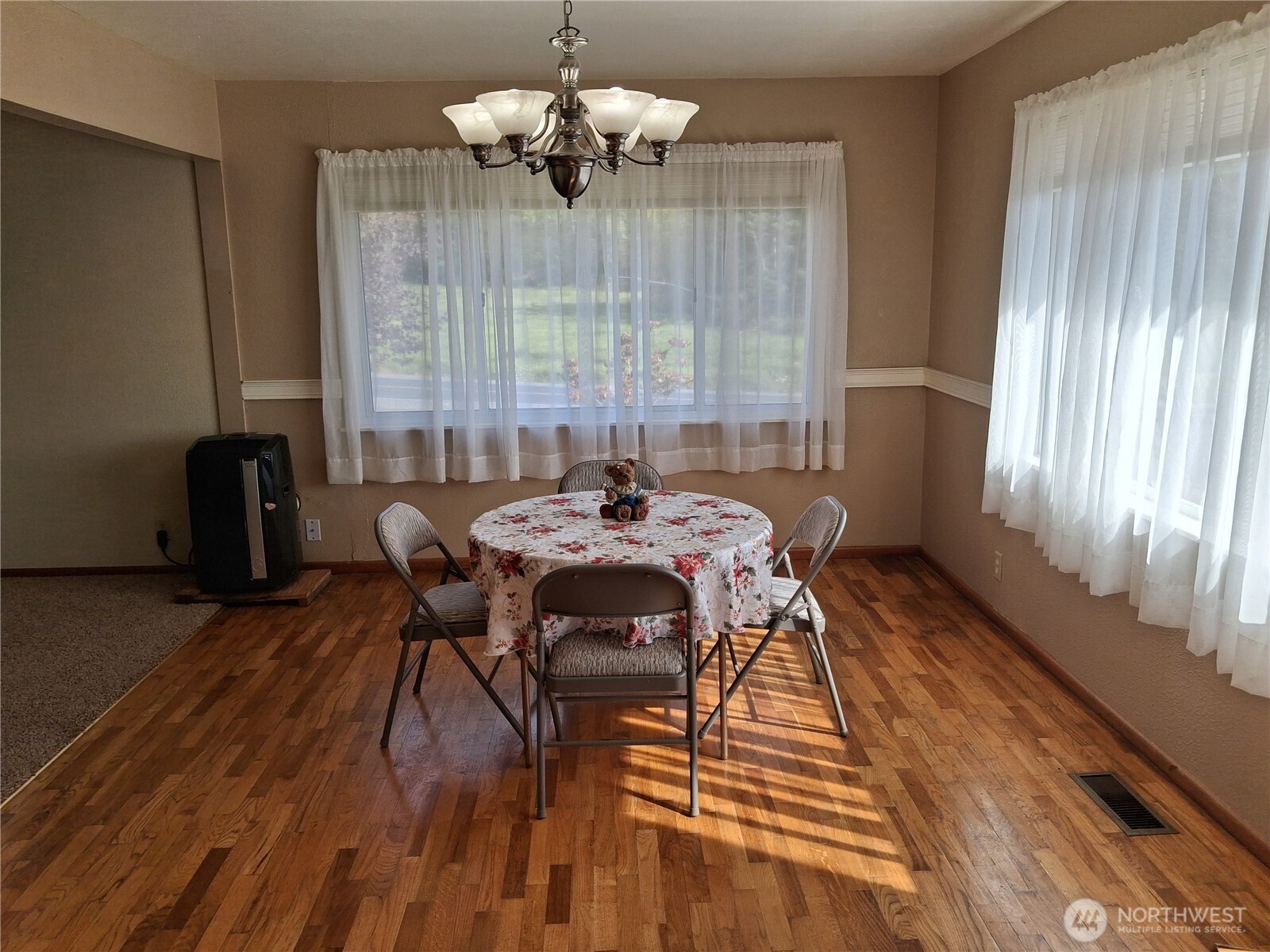 2568 Jackson Highway Property Photo 6