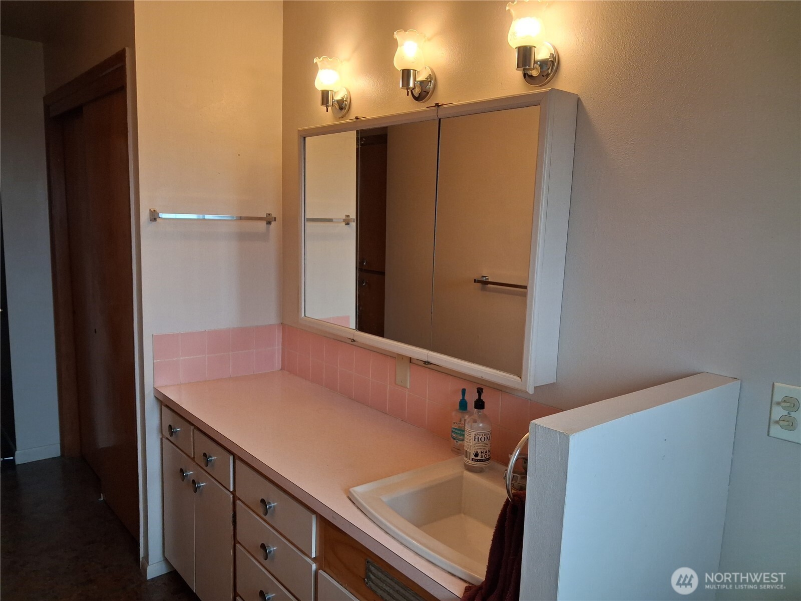 2568 Jackson Highway Property Photo 18
