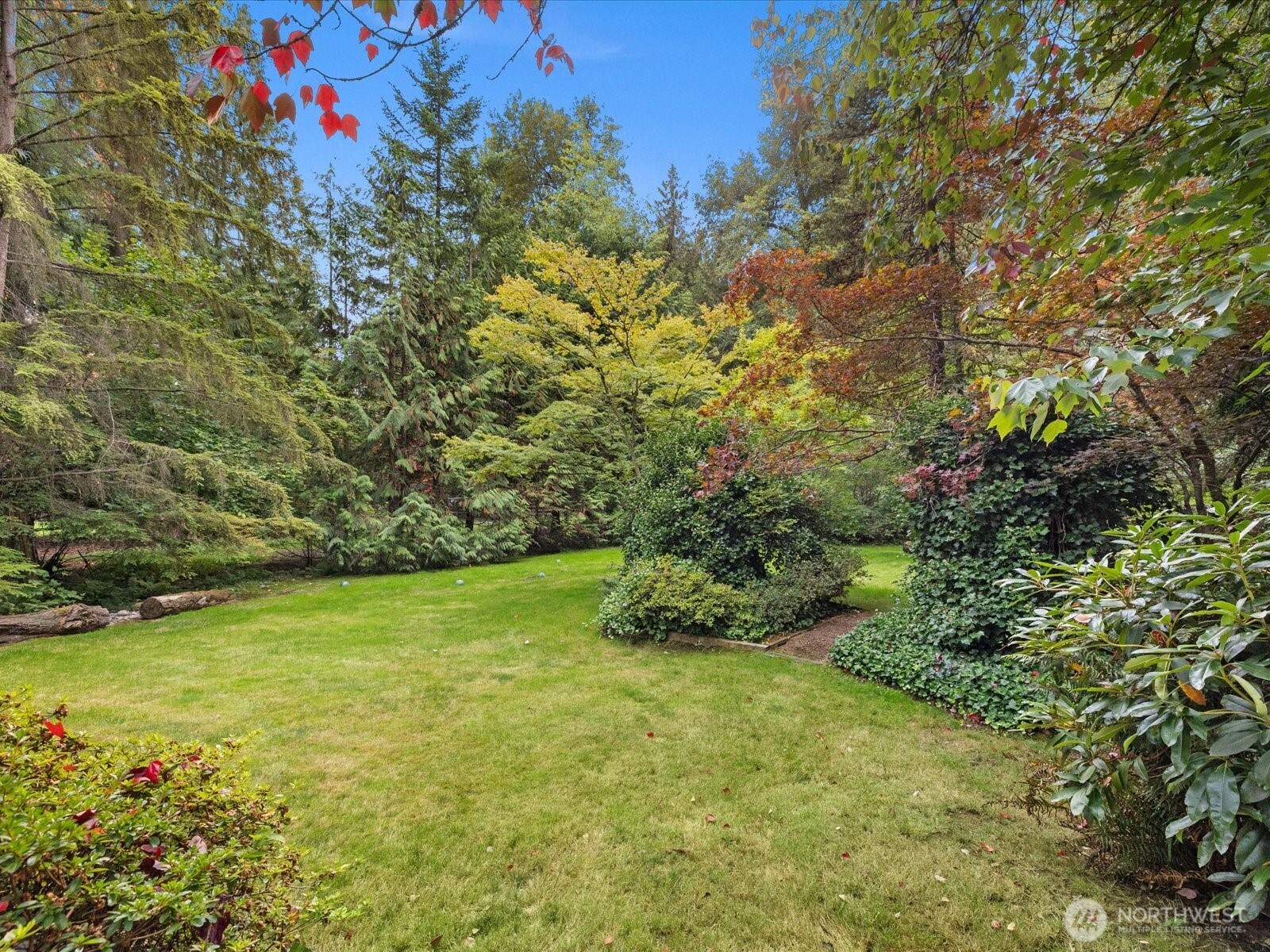 19104 Waverly Drive Property Photo 7