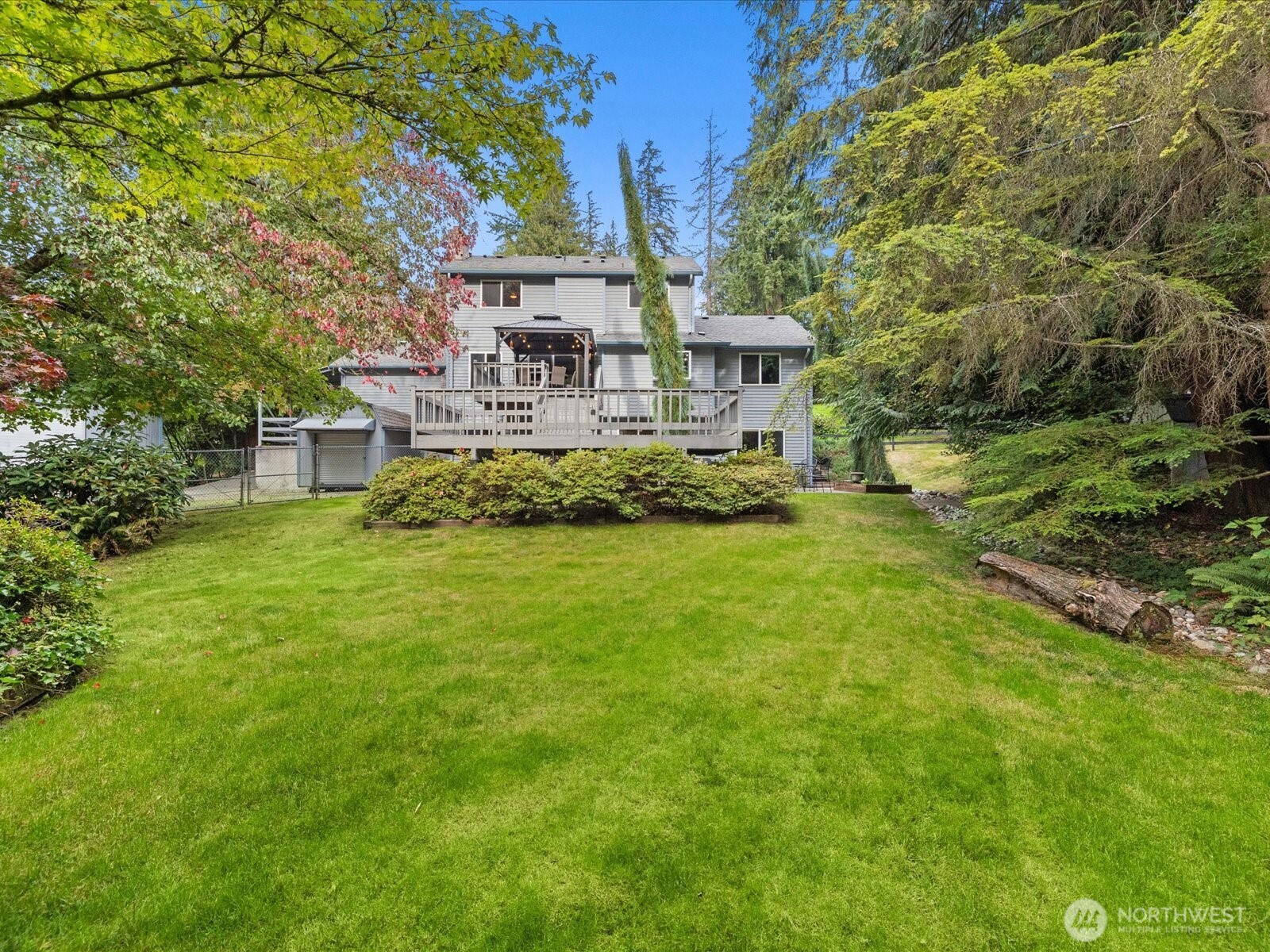 19104 Waverly Drive Property Photo 10