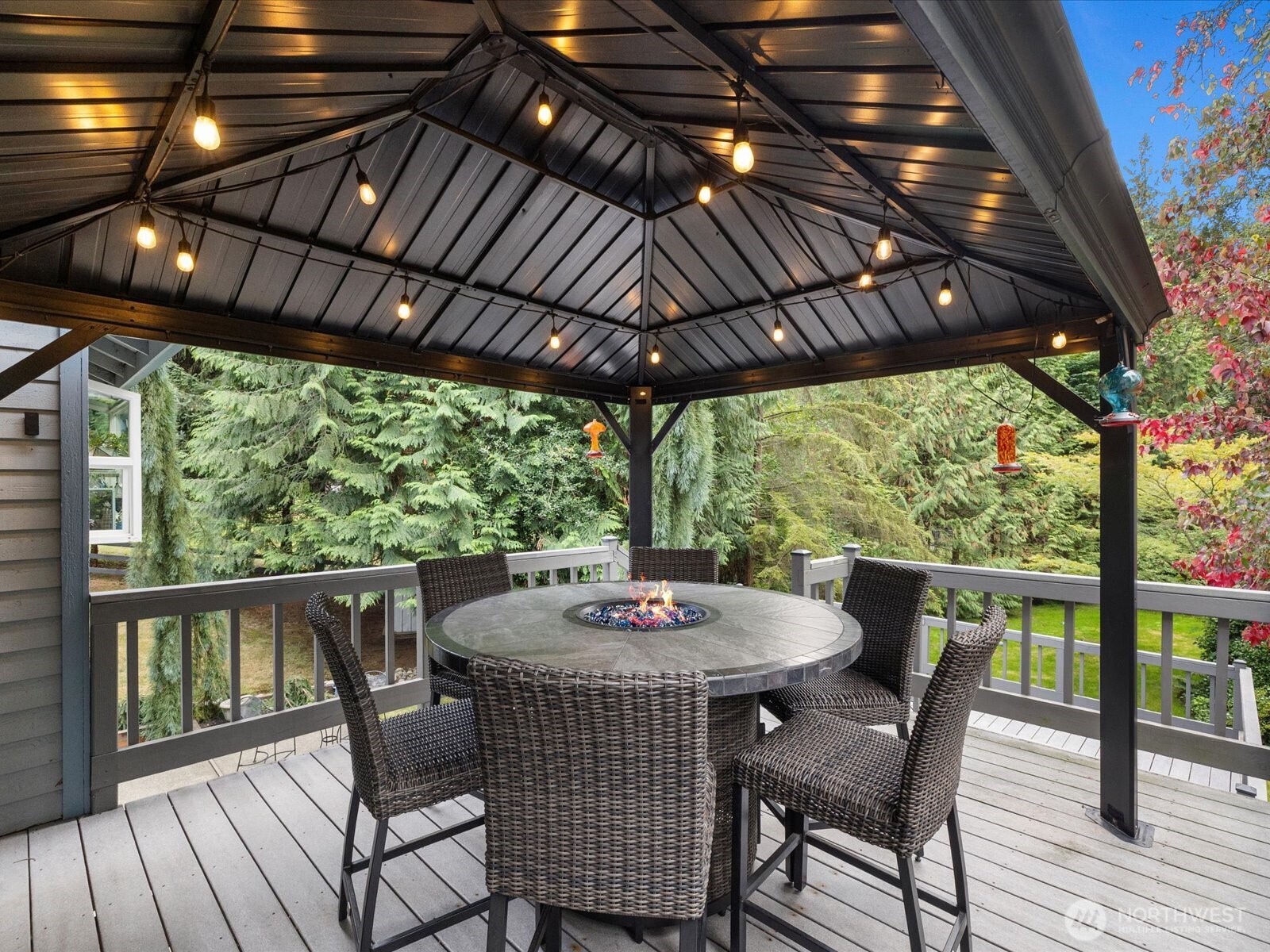 19104 Waverly Drive Property Photo 17