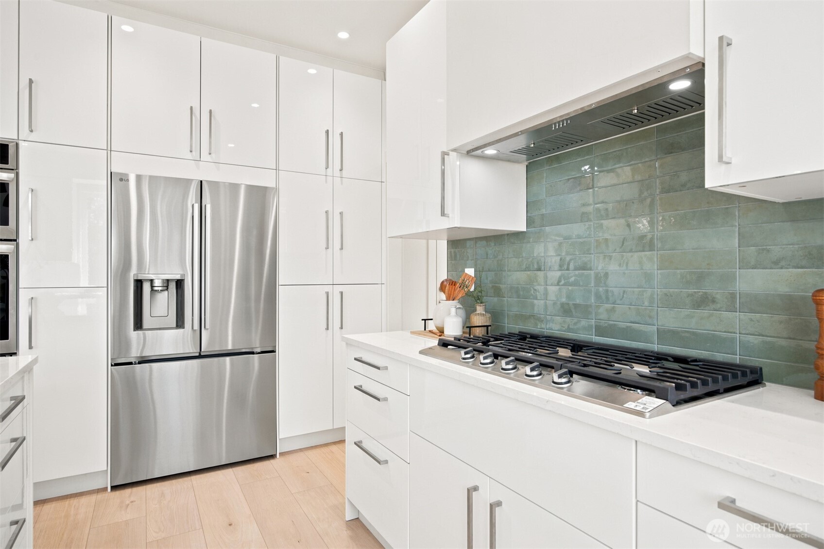 1351 Leighton Street Property Photo 13