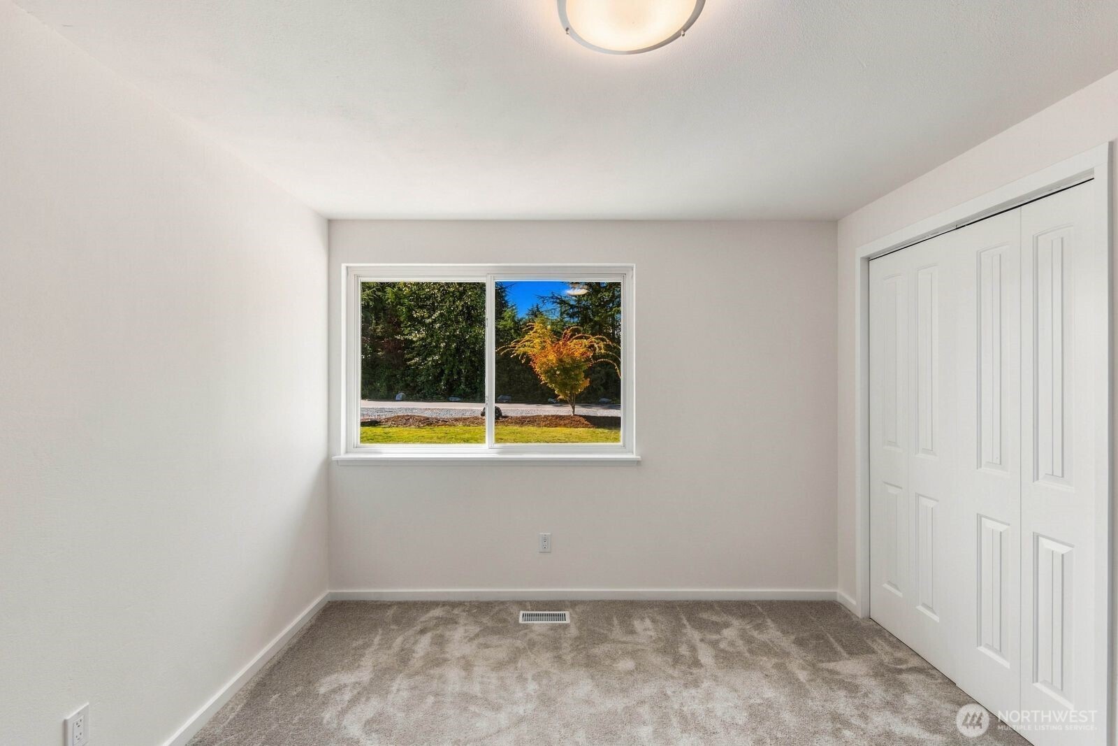 13509 96th Avenue Property Photo 17