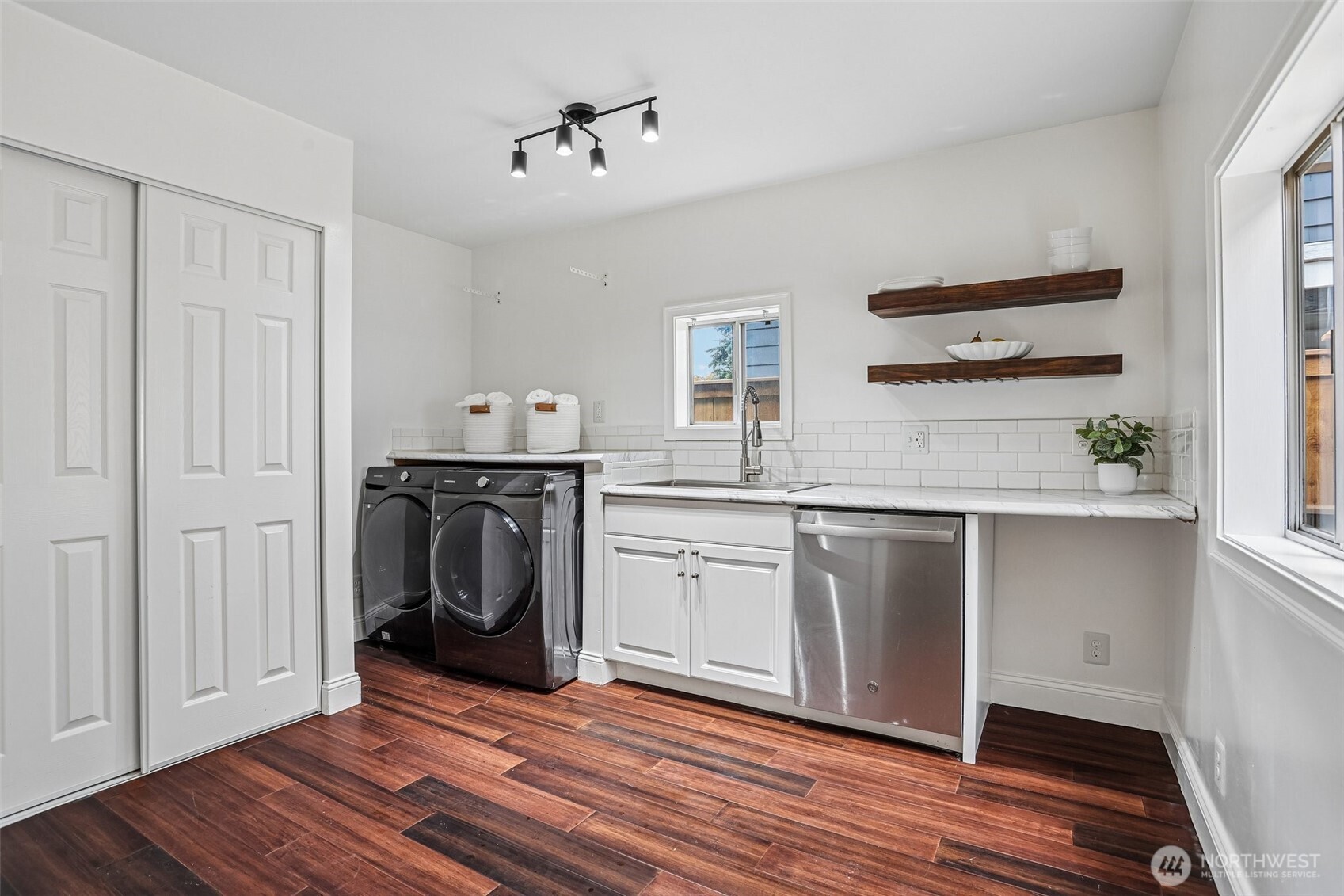 13717 N Stone Avenue Property Photo 17