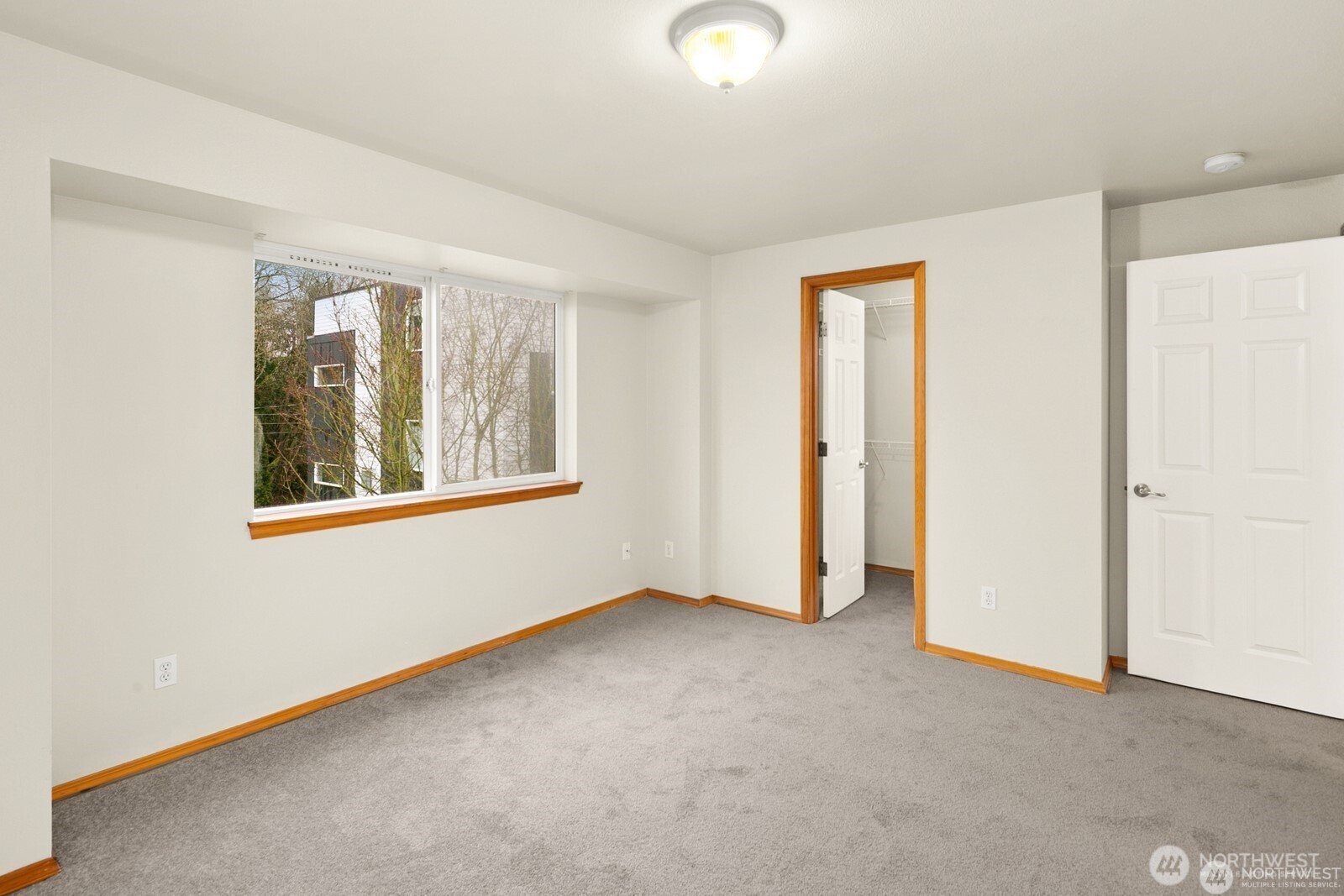 1417 N 97th Street Property Photo 10