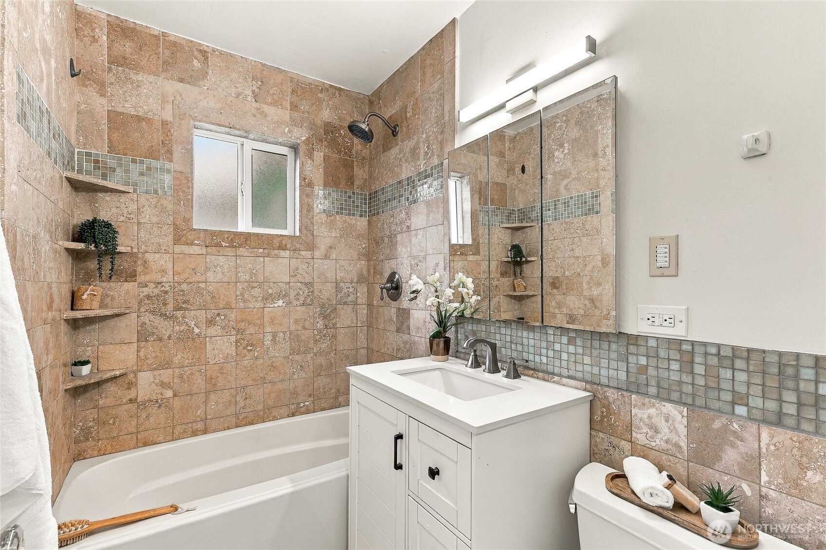 5756 25th Avenue Property Photo 13
