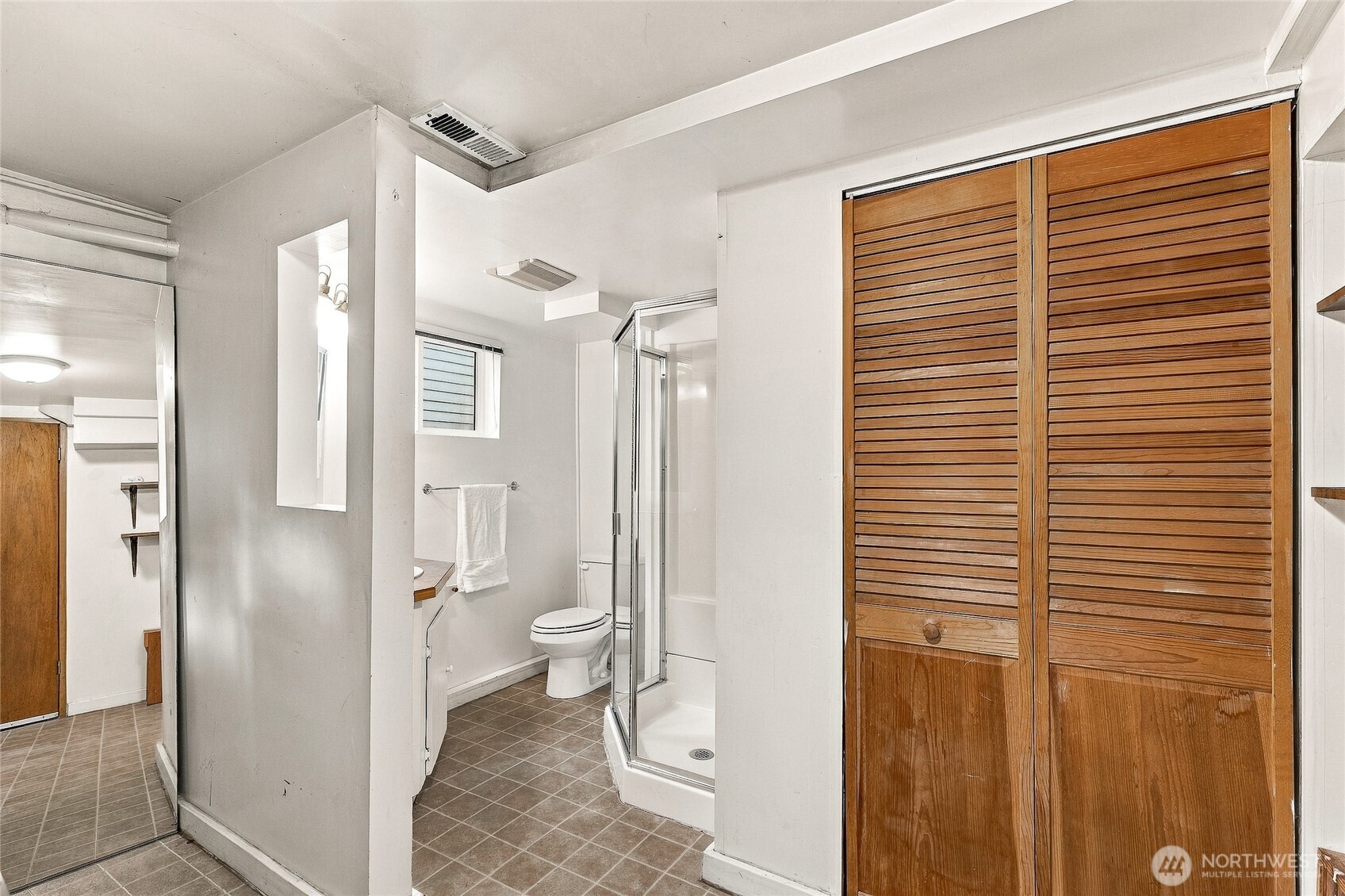 5756 25th Avenue Property Photo 22