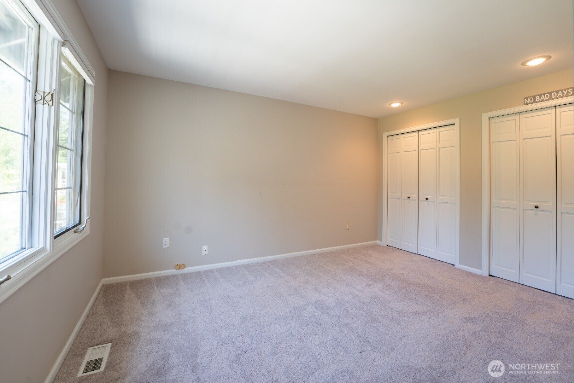 14017 205th Avenue Property Photo 11