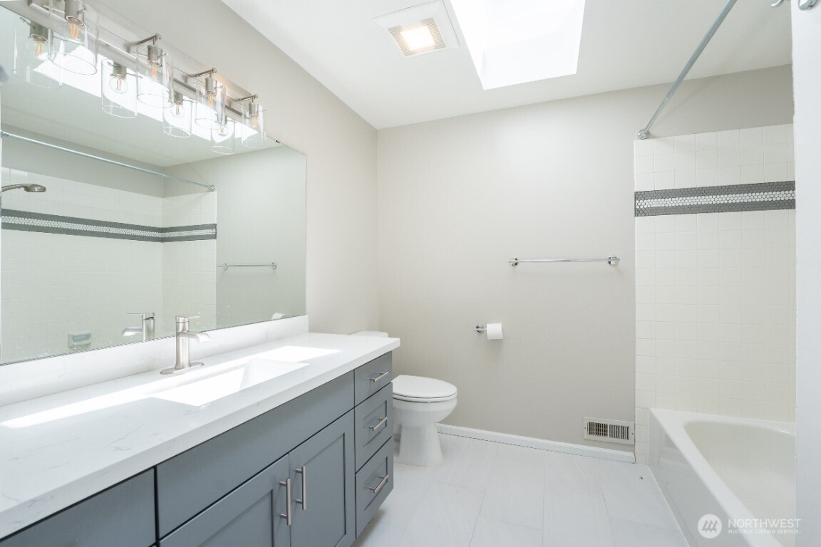 14017 205th Avenue Property Photo 12