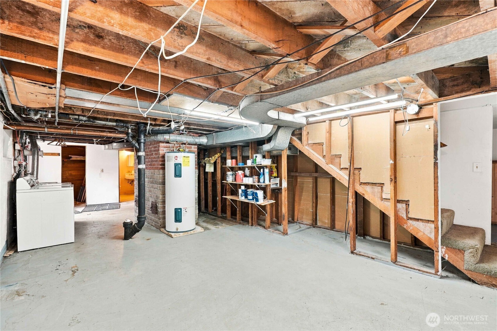 813 E 3rd Avenue Property Photo 23