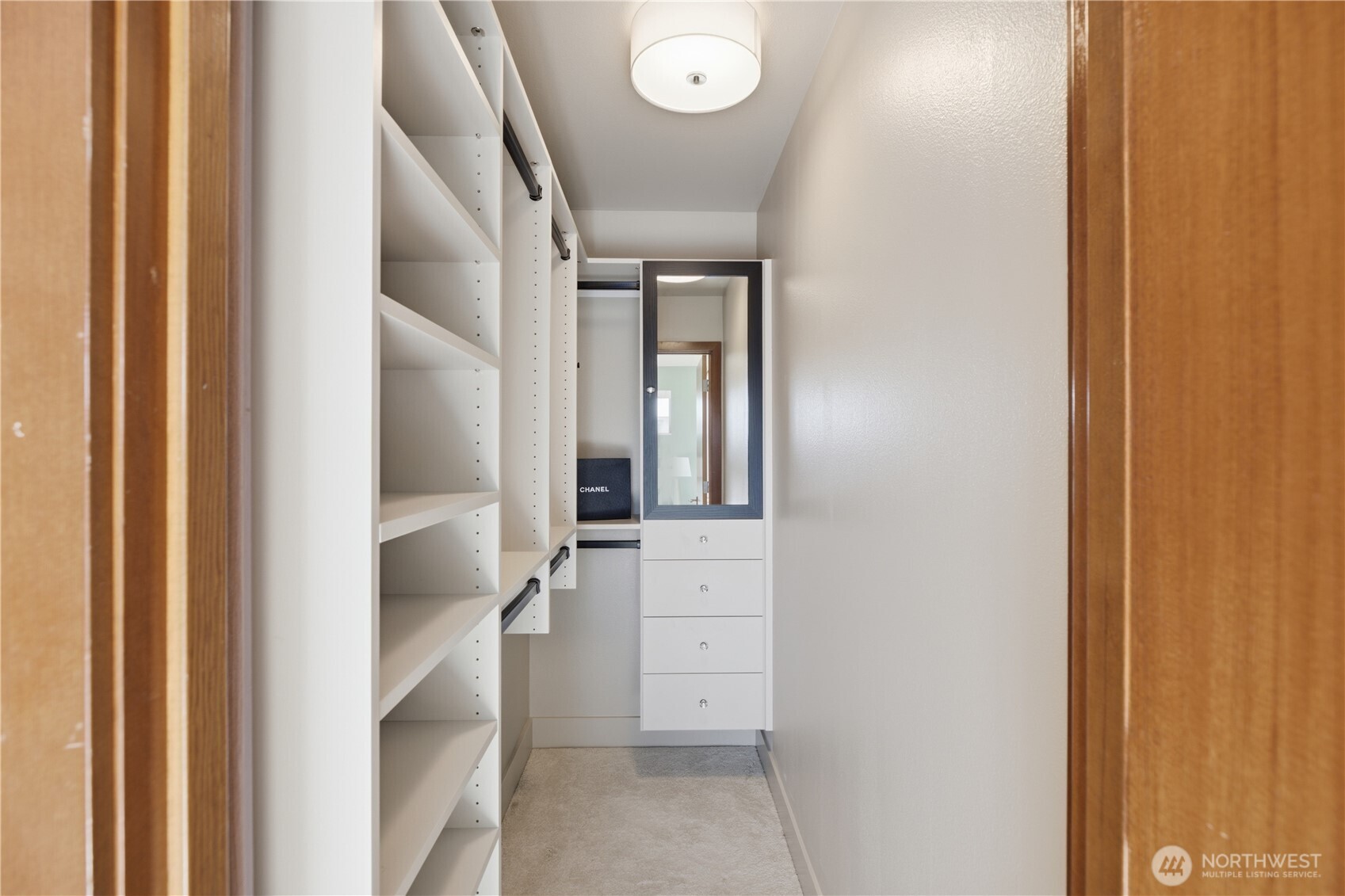 6714 Mary Avenue A Property Photo 15
