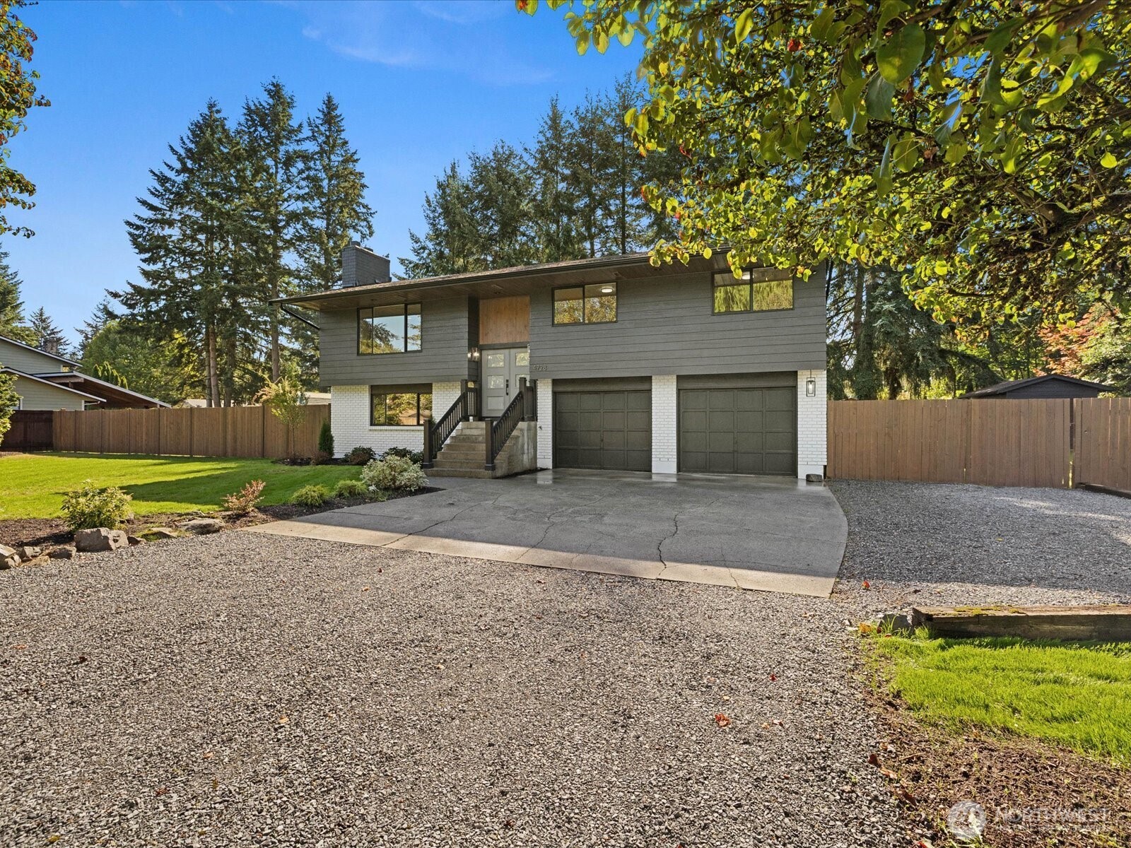 4728 124th Place Property Photo 1