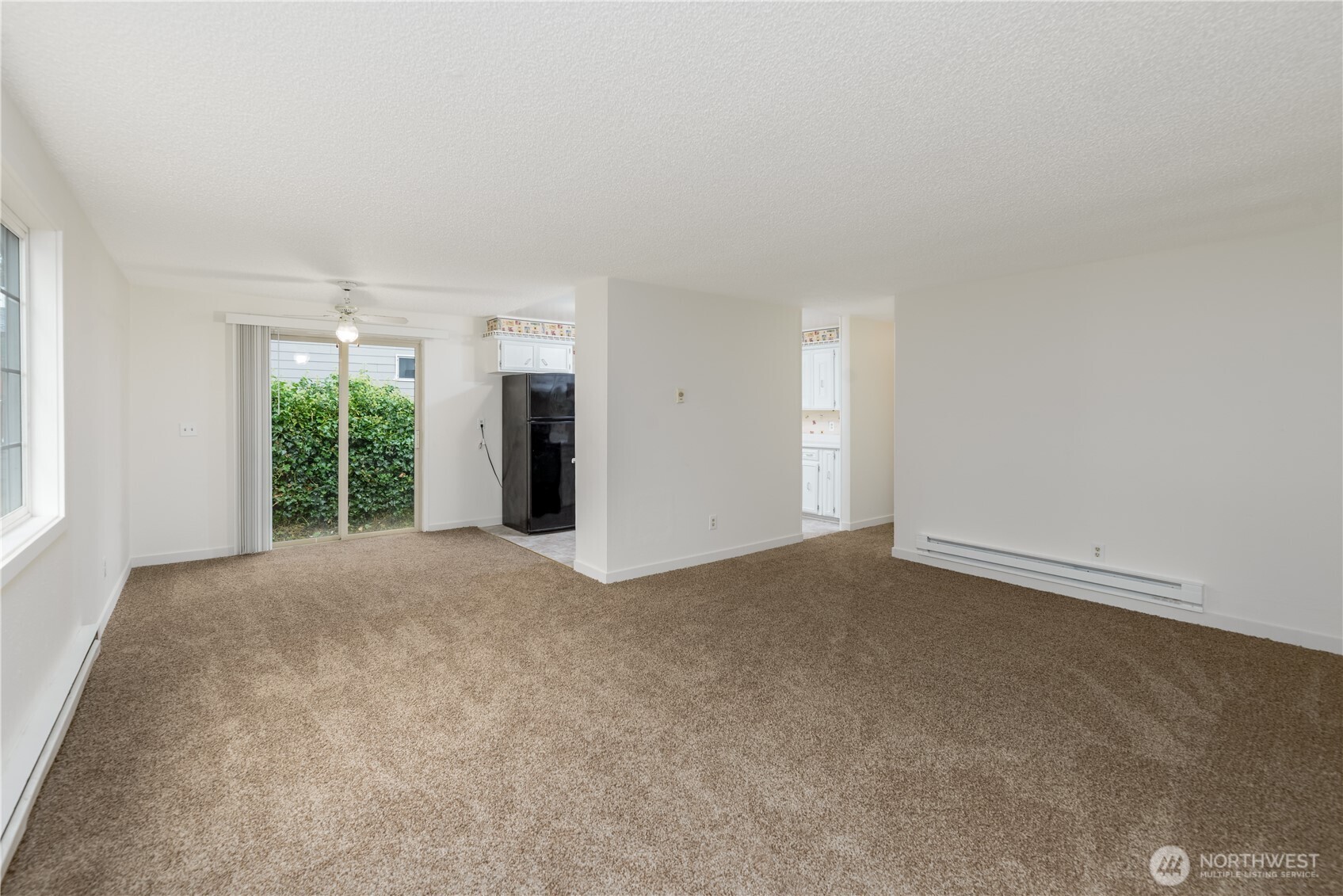 213 E Vashon Ave Property Photo 5