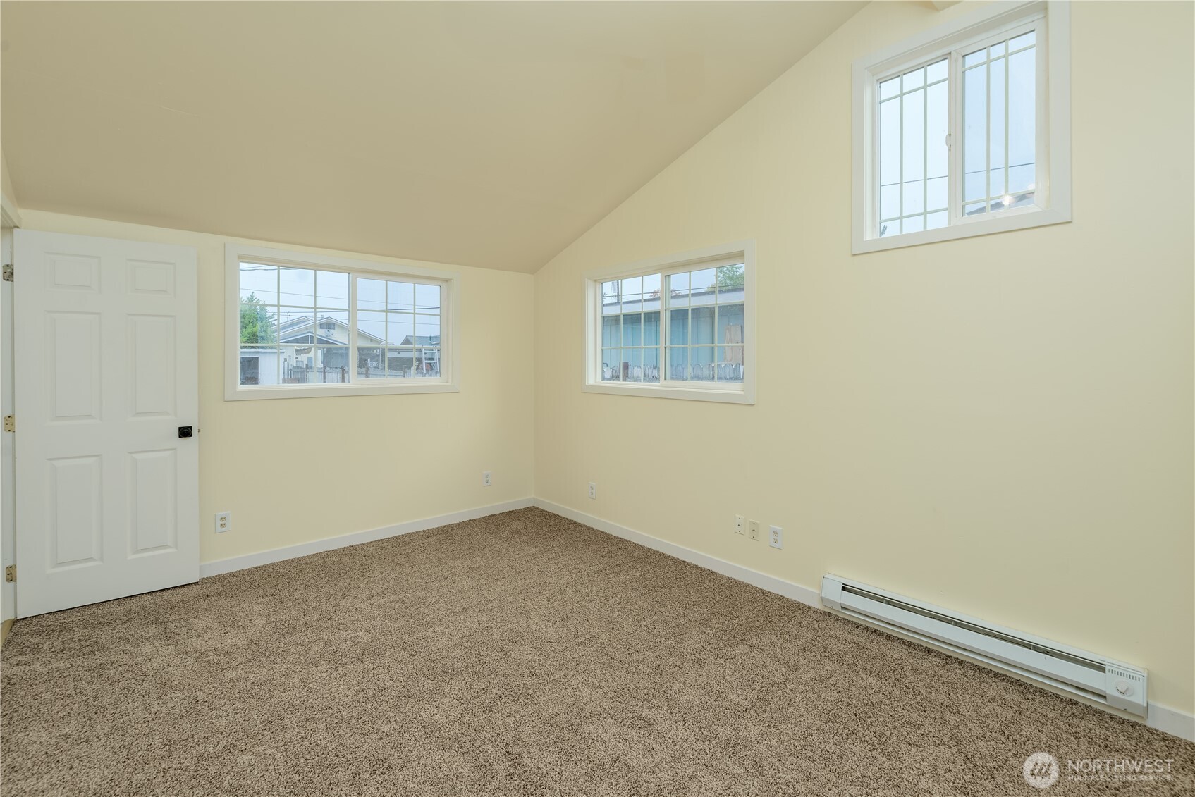213 E Vashon Ave Property Photo 30