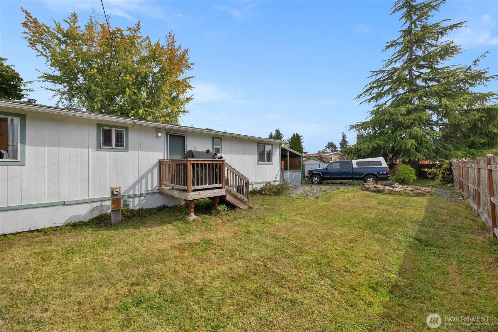10005 Montana Road Property Photo 3