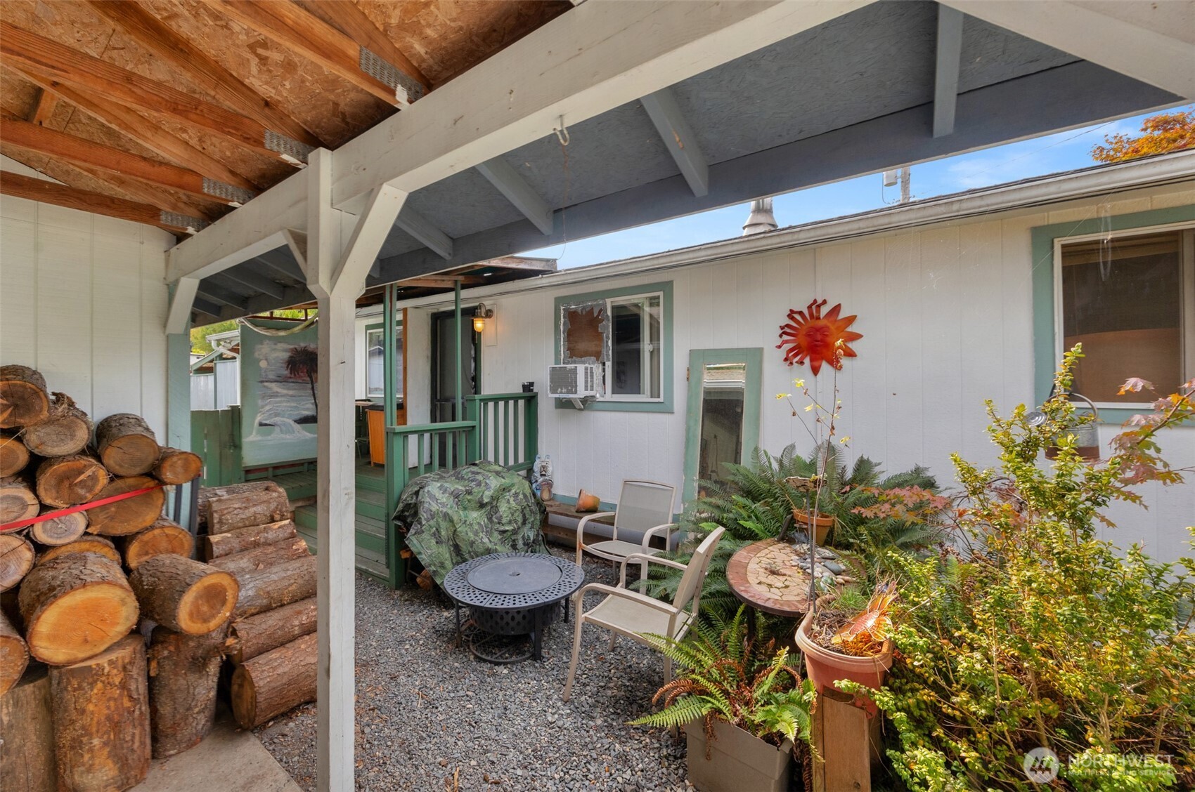 10005 Montana Road Property Photo 4