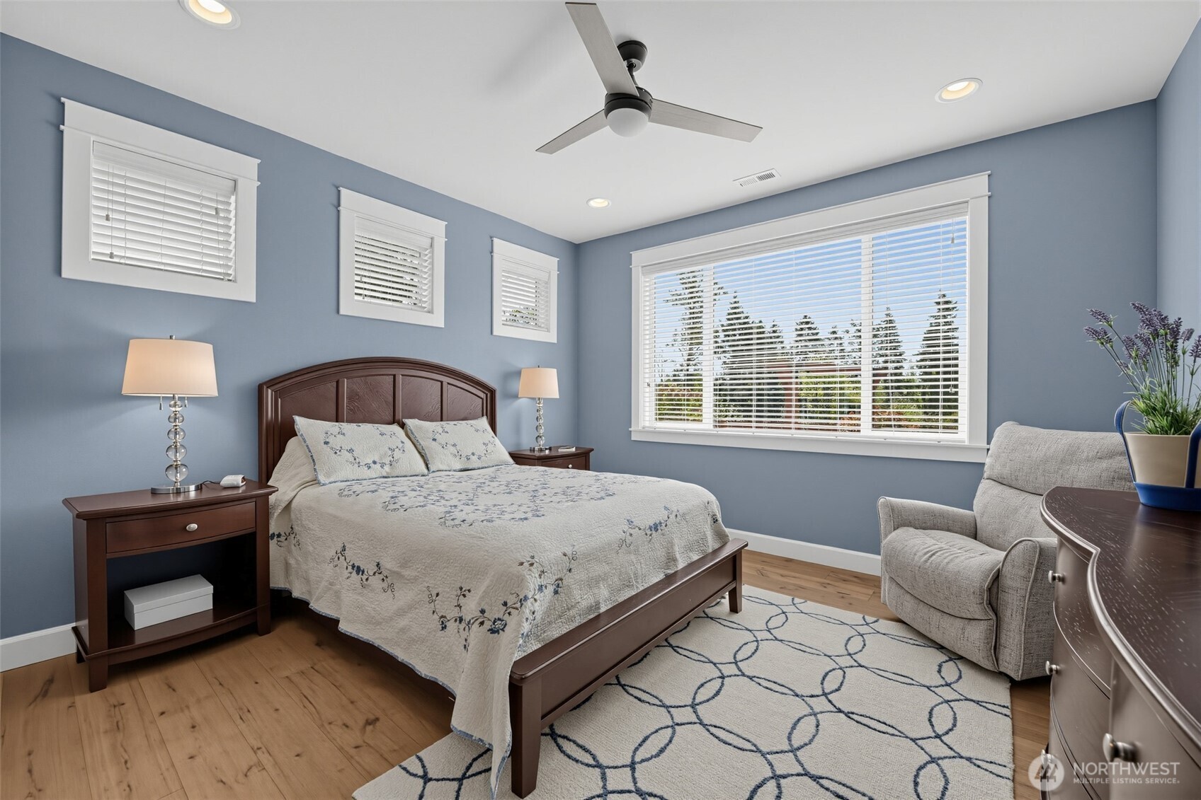 9425 Bowthorpe Street Property Photo 12