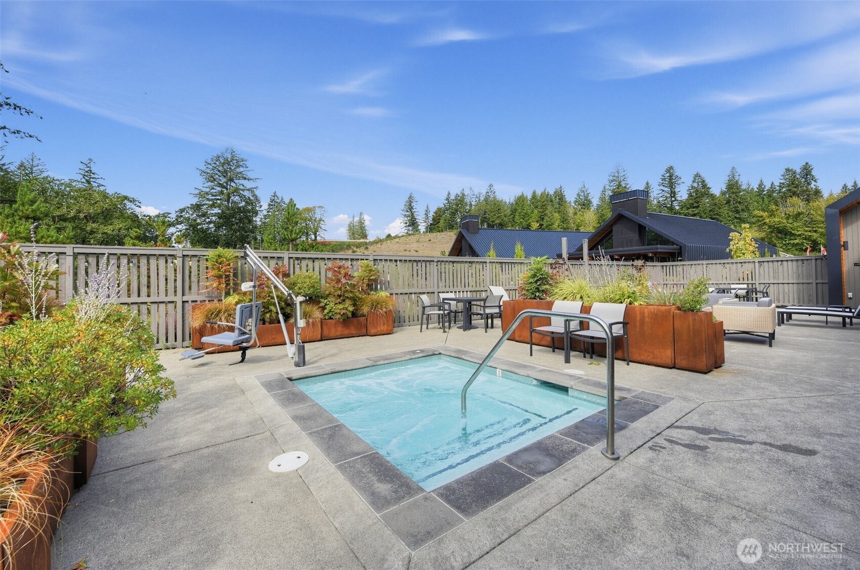 9425 Bowthorpe Street Property Photo 33