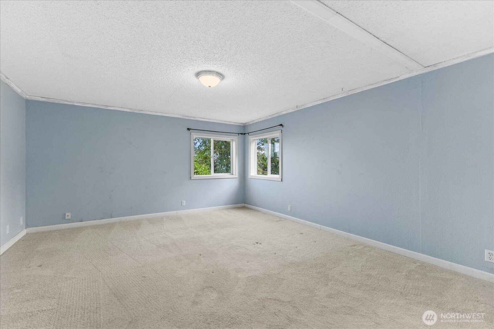 596 Waterline Loop Property Photo 20