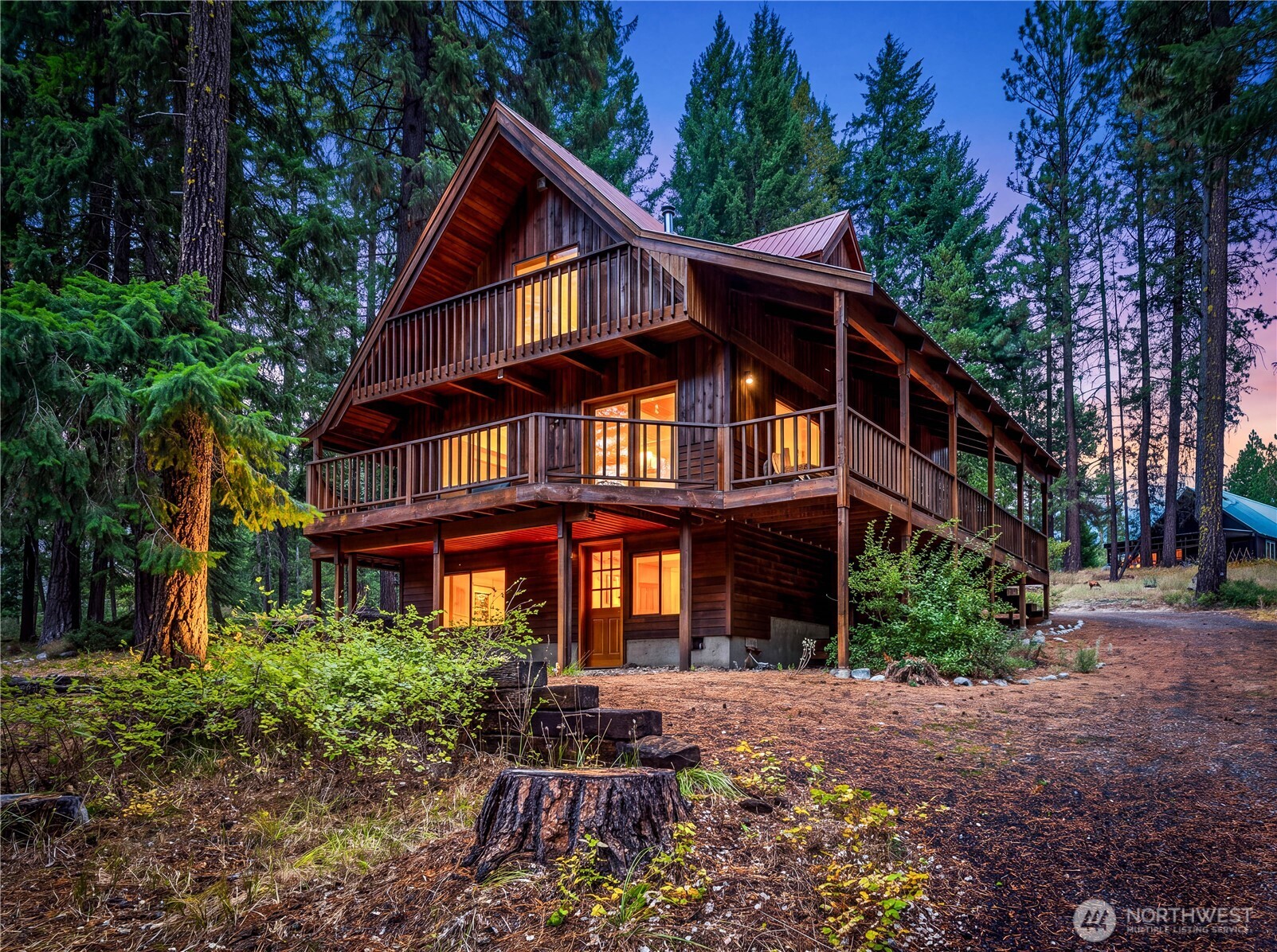 2471 Tamarack Crest Dr. Property Photo 1