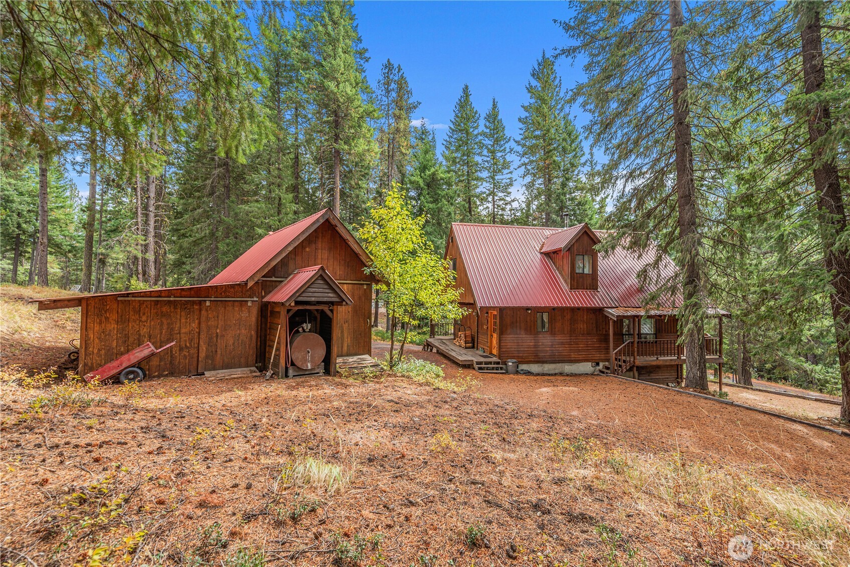 2471 Tamarack Crest Dr. Property Photo 28
