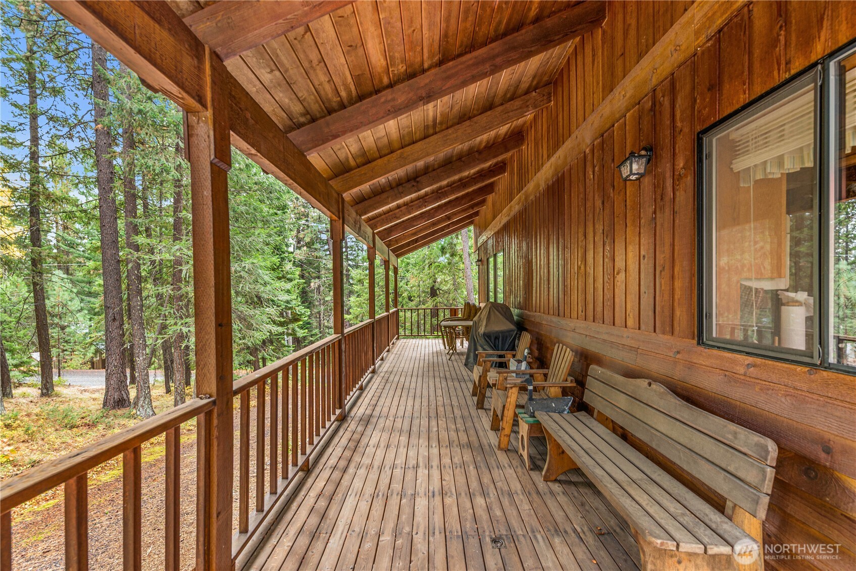 2471 Tamarack Crest Dr. Property Photo 32