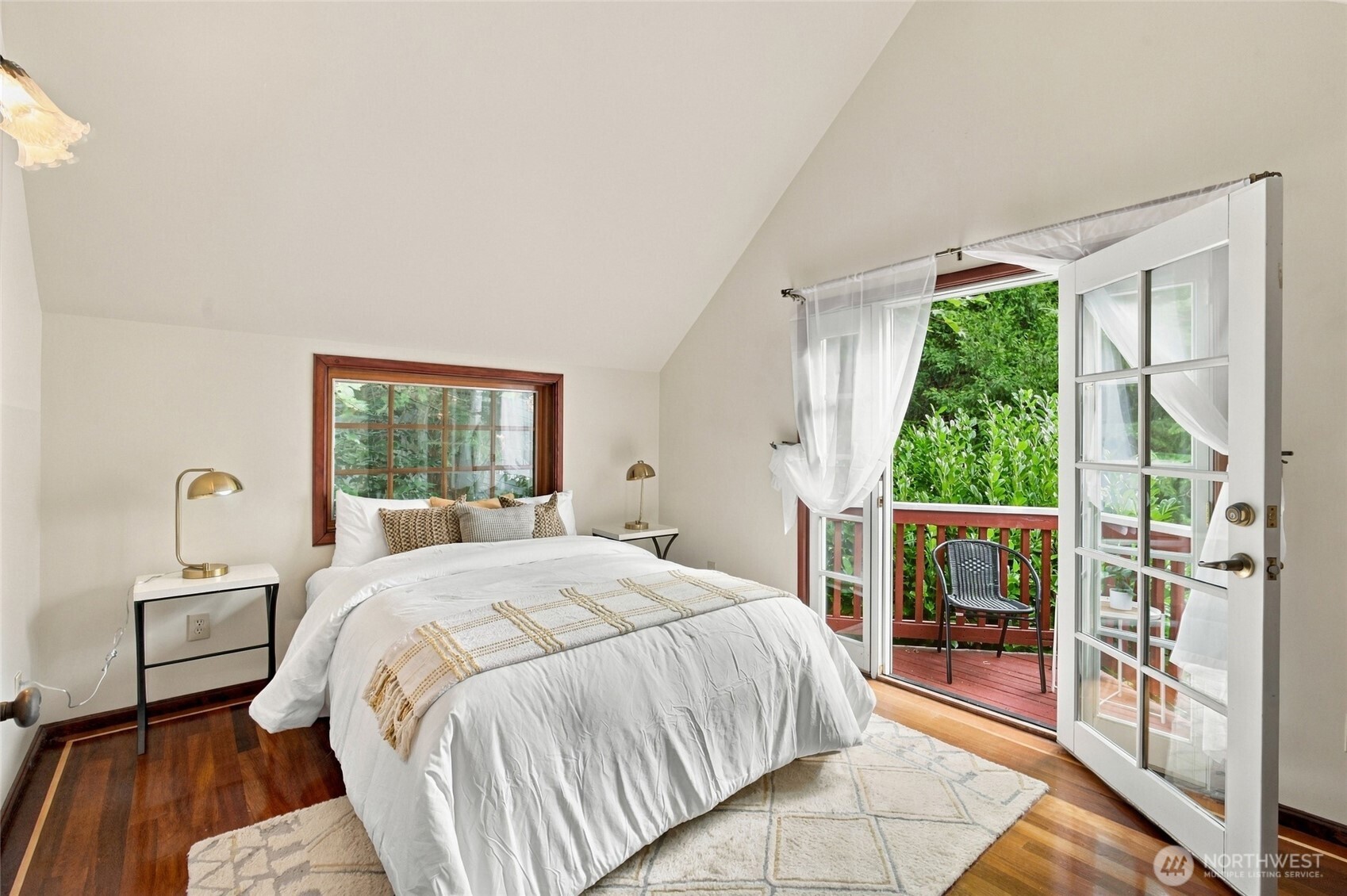 8025 45th Avenue Property Photo 12