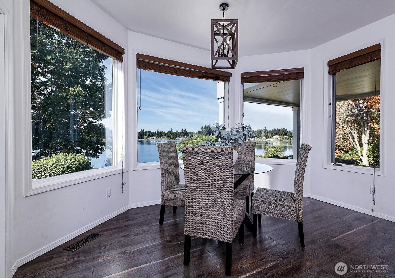 1860 E Island Lake Drive Property Photo 4