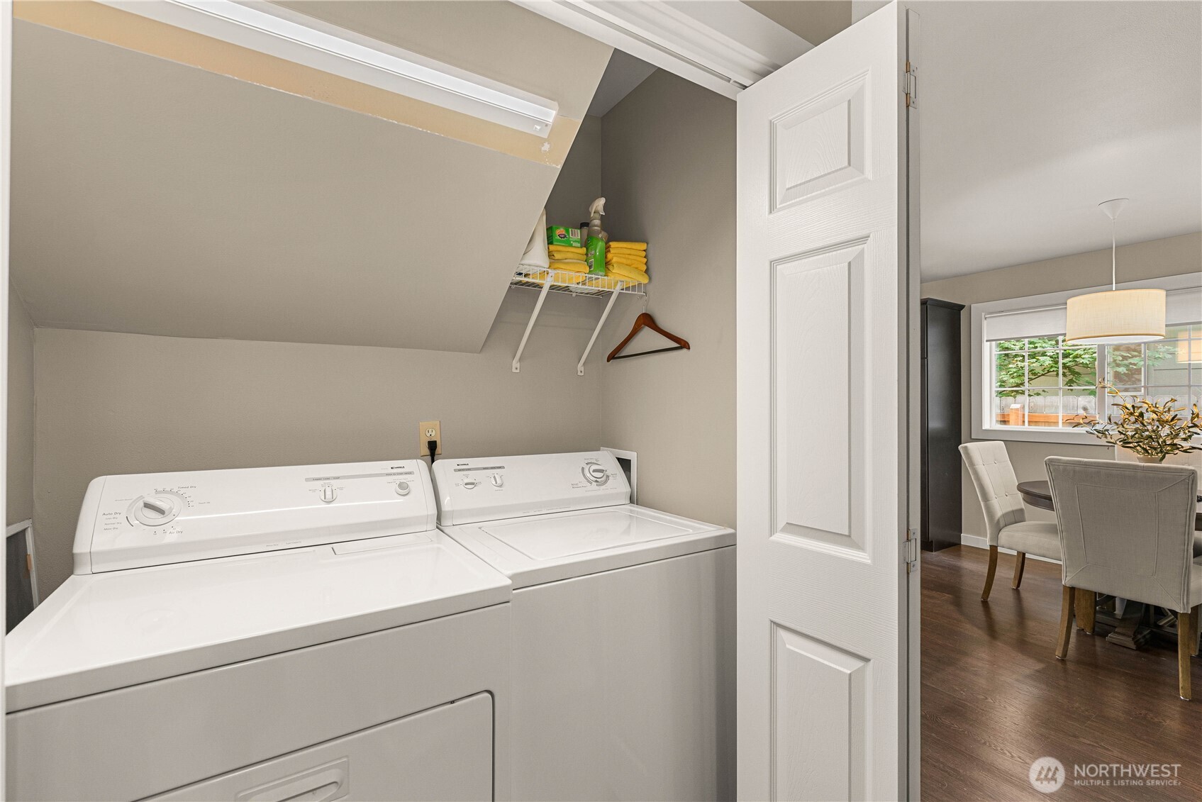 613 Pine Street Property Photo 18
