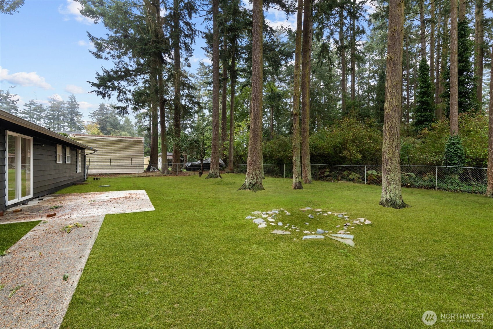 1916 N Fir Woods Place Property Photo 24