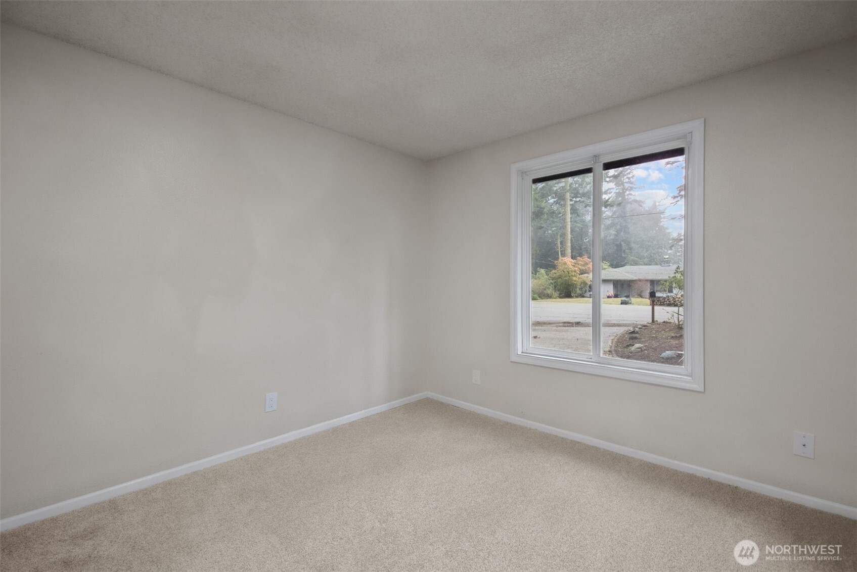 1916 N Fir Woods Place Property Photo 36