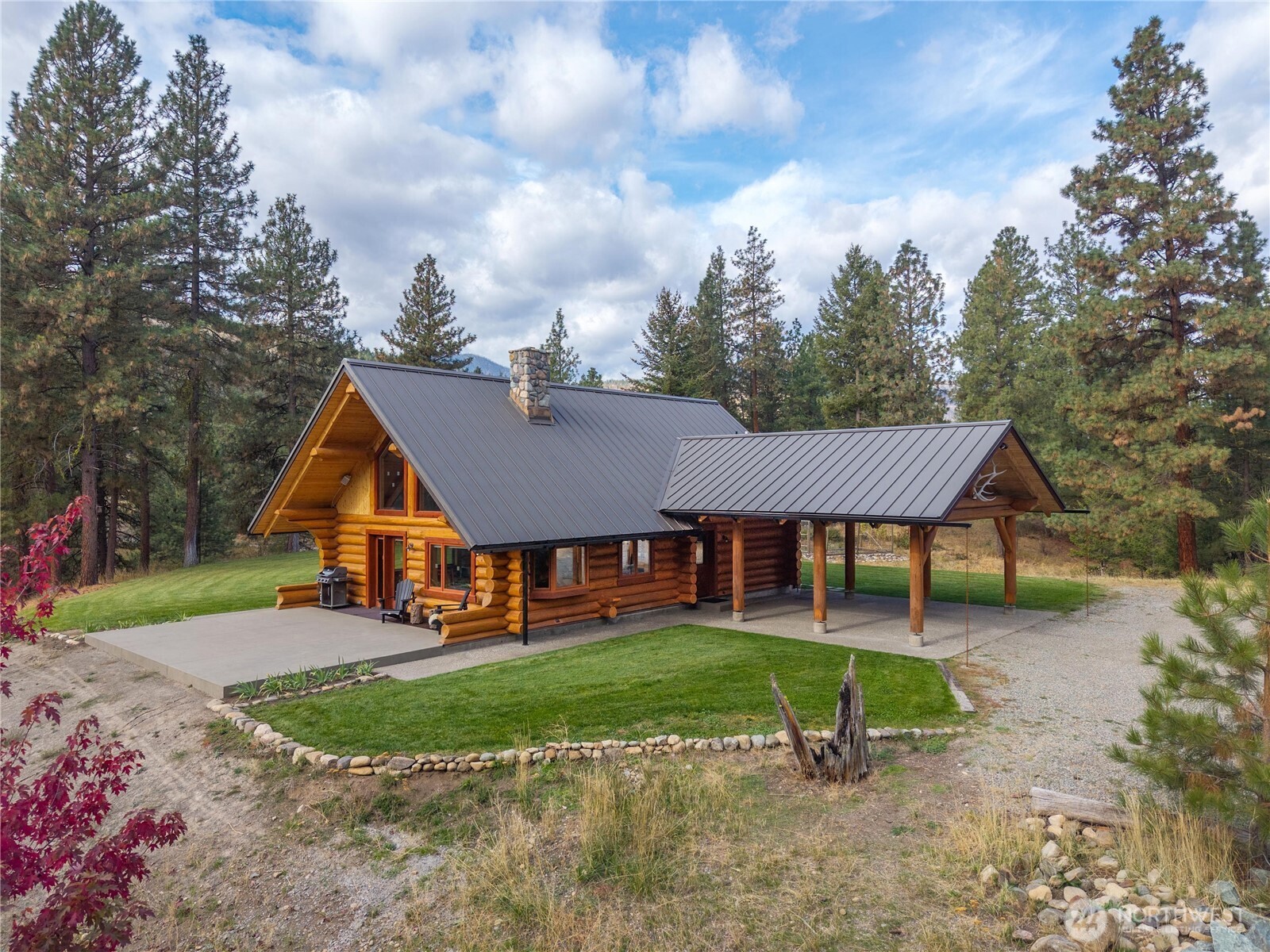 60 Lobos Run Road Property Photo 2