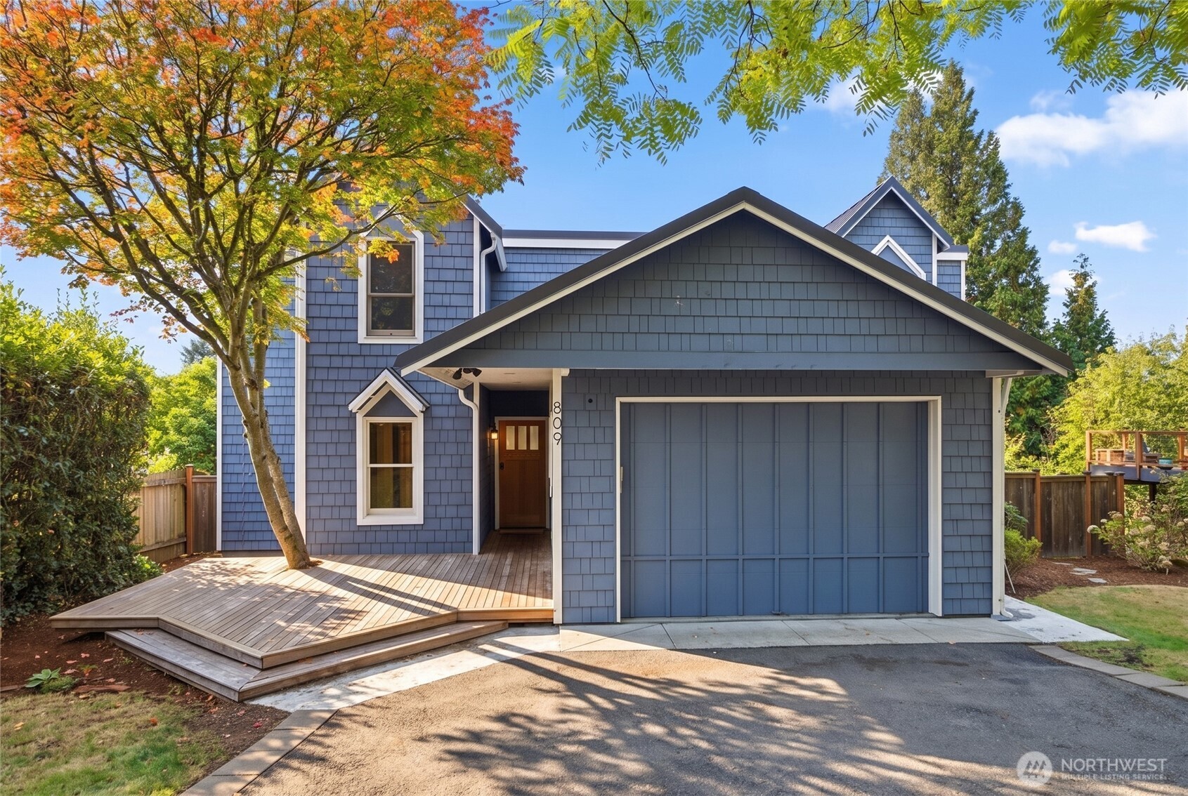 809 7th Street Property Photo 1