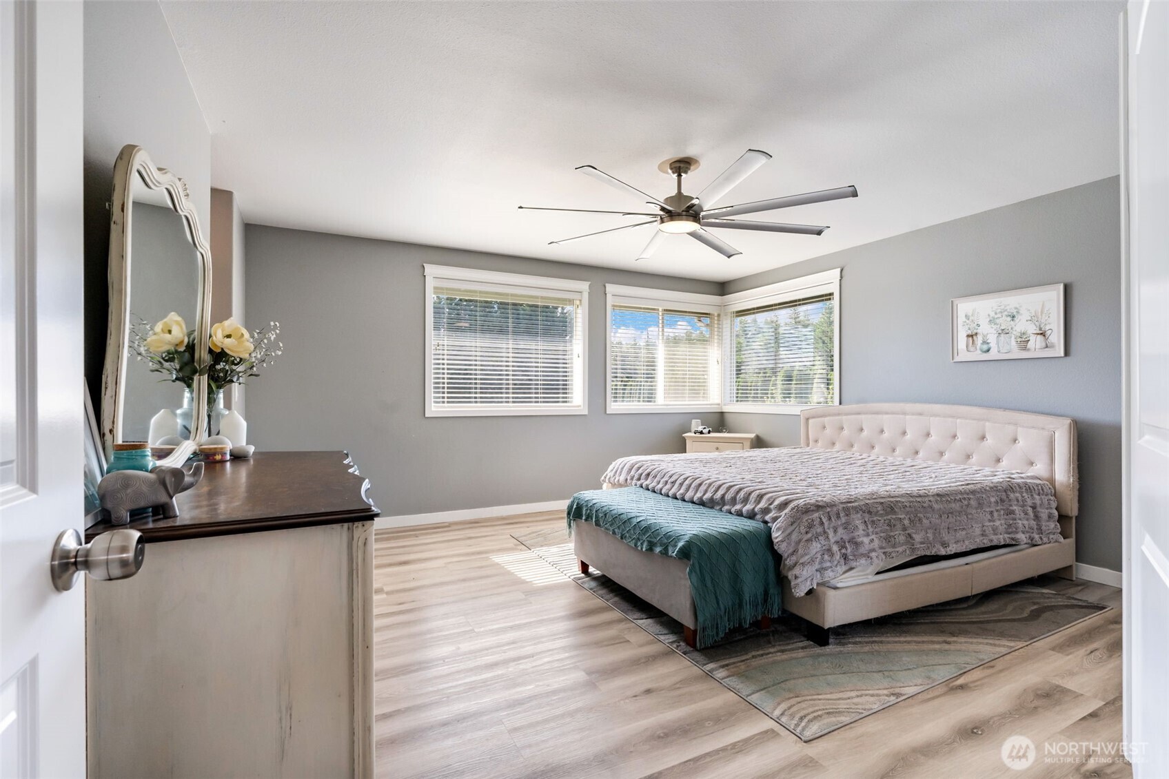15002 90th Street Property Photo 23