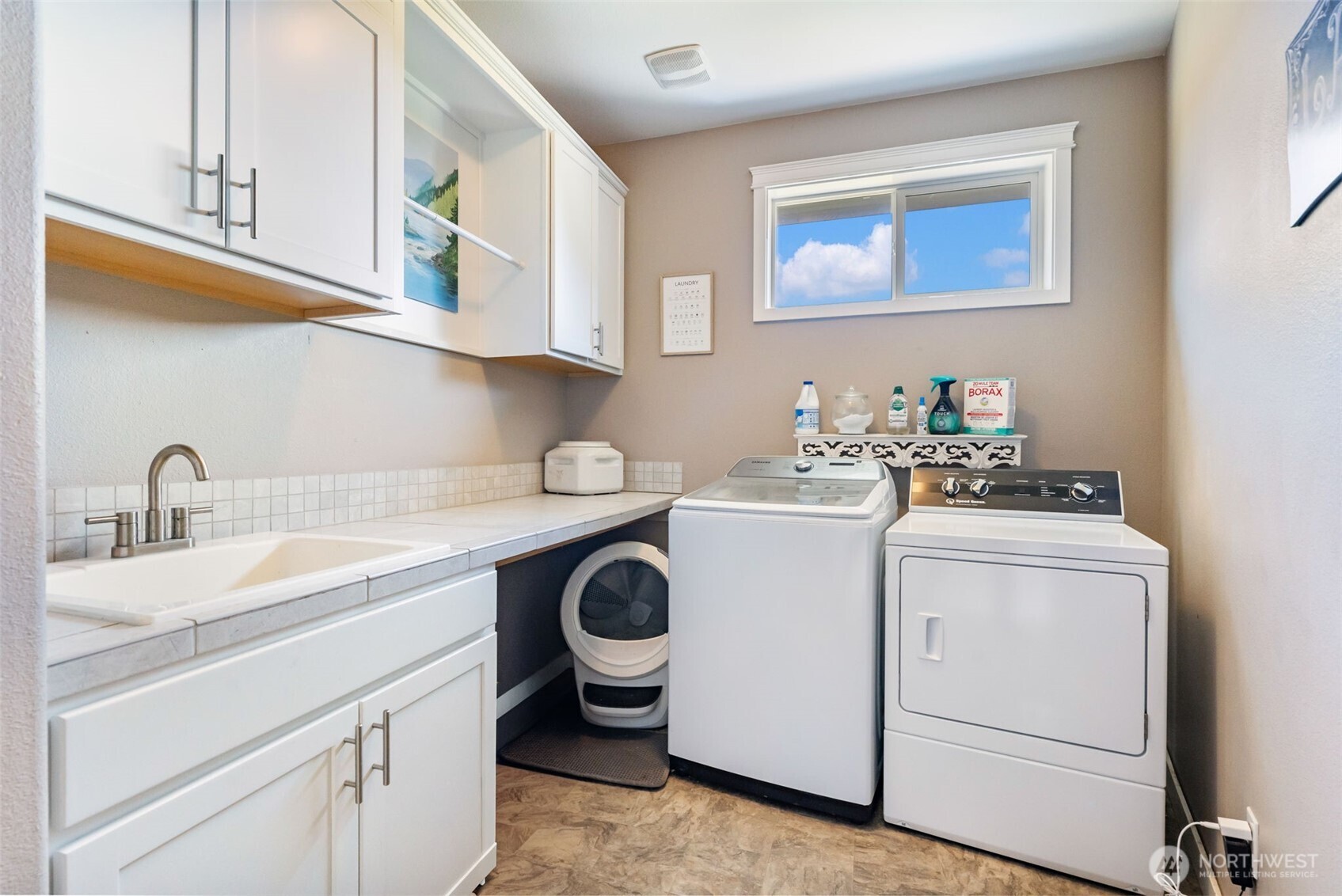 15002 90th Street Property Photo 32