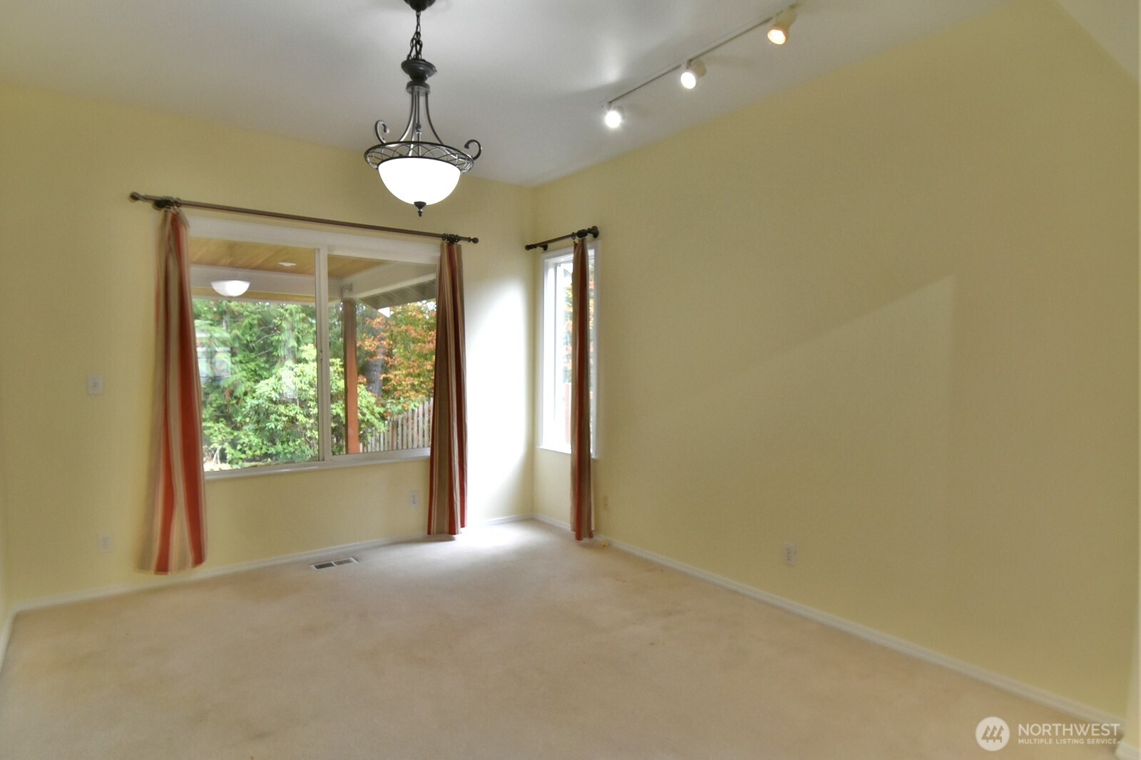12825 68th Avenue Property Photo 5