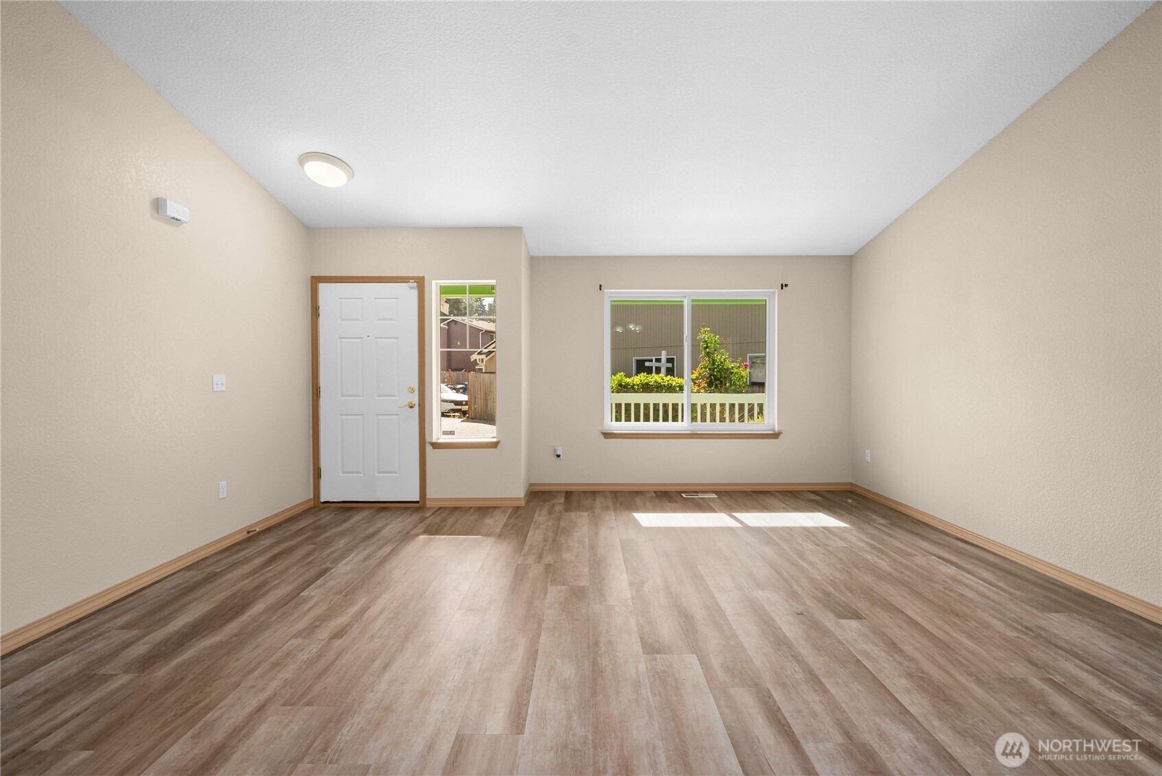 18702 16th Avenue Ct Property Photo 7