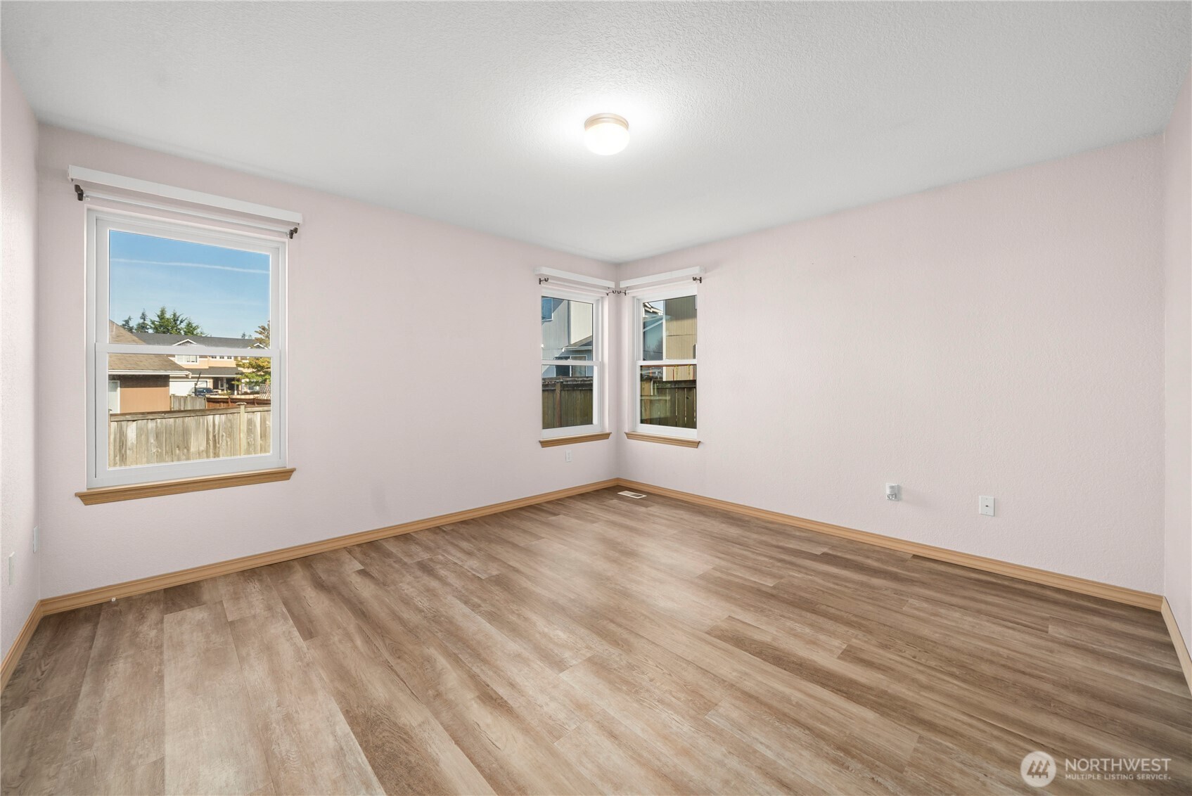 18702 16th Avenue Ct Property Photo 23