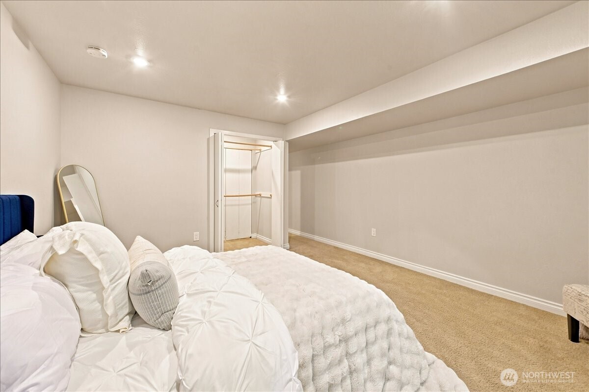 13730 15th Avenue C101 Property Photo 15