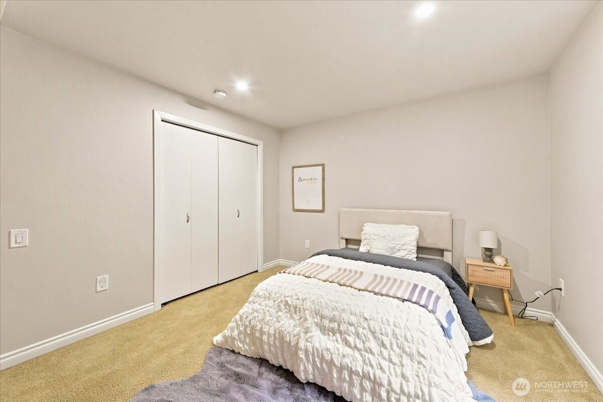 13730 15th Avenue C101 Property Photo 21