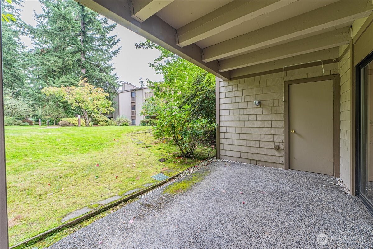 13730 15th Avenue C101 Property Photo 22