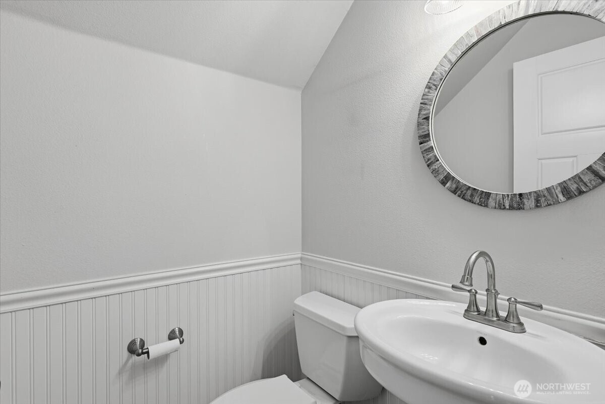 15110 279th Lane Property Photo 3