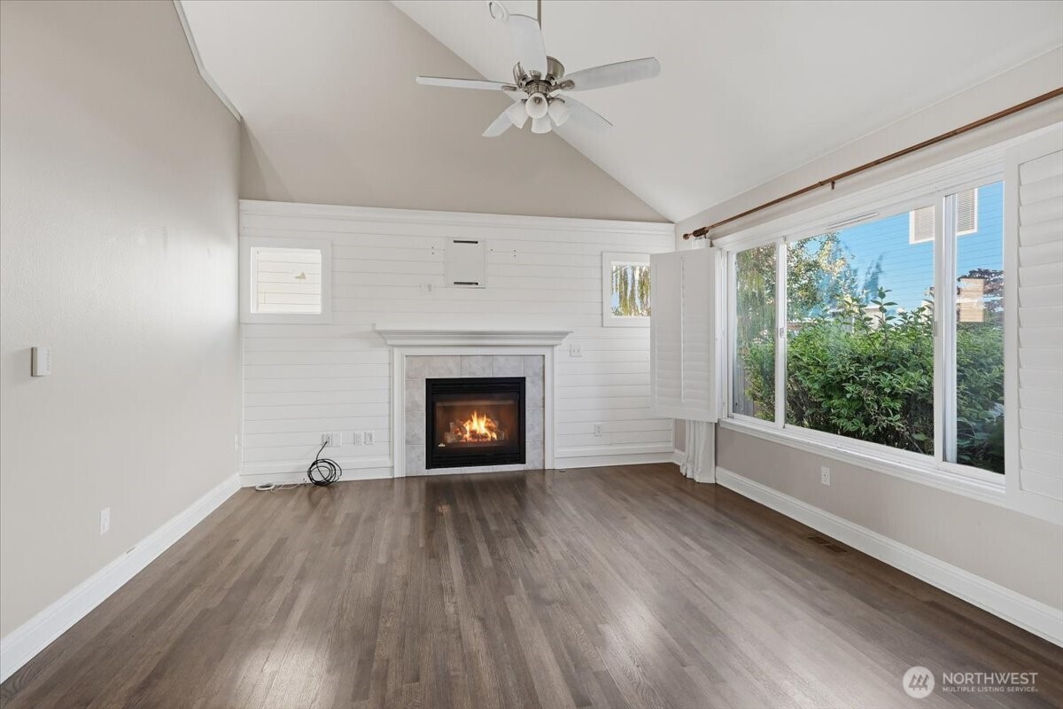 15110 279th Lane Property Photo 4