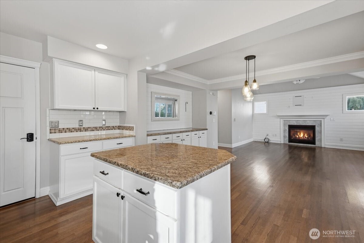 15110 279th Lane Property Photo 7