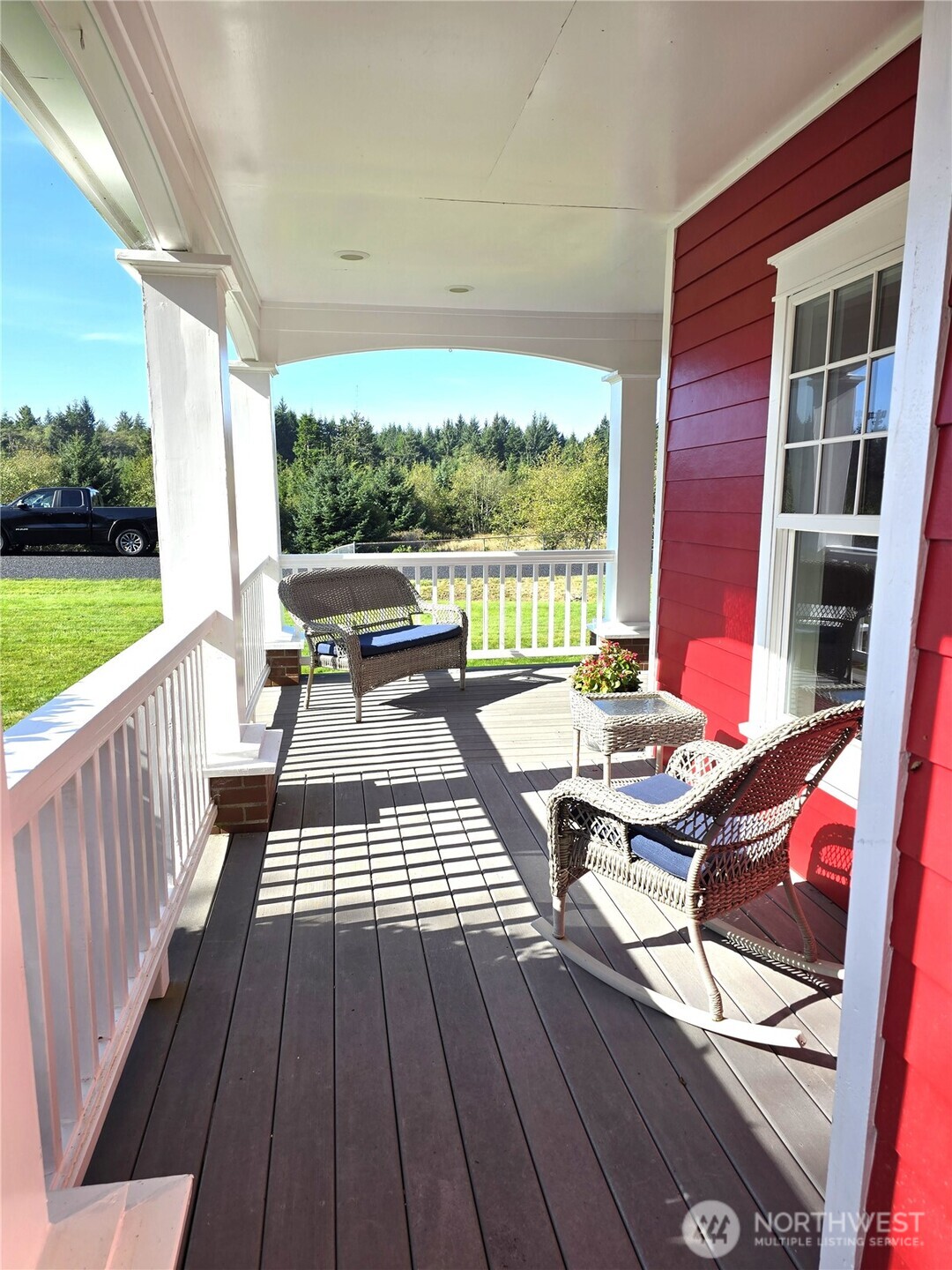 1200 Lakeview Drive Property Photo 4