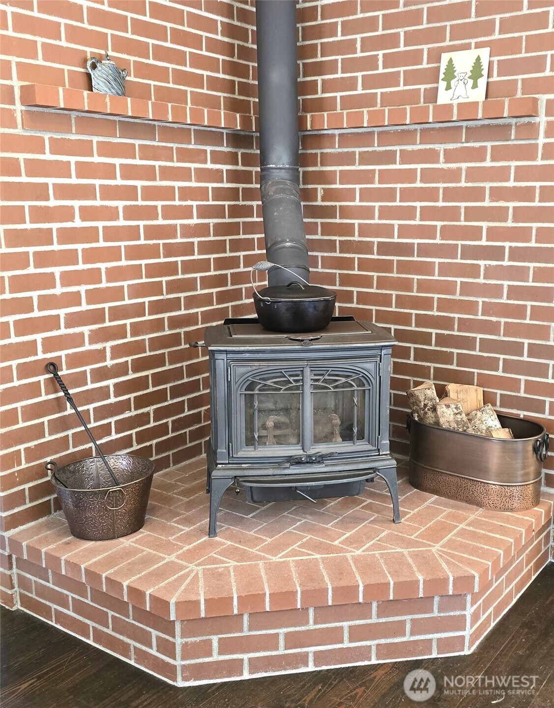 1200 Lakeview Drive Property Photo 13