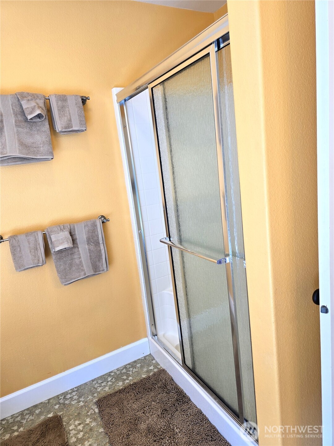 1200 Lakeview Drive Property Photo 30