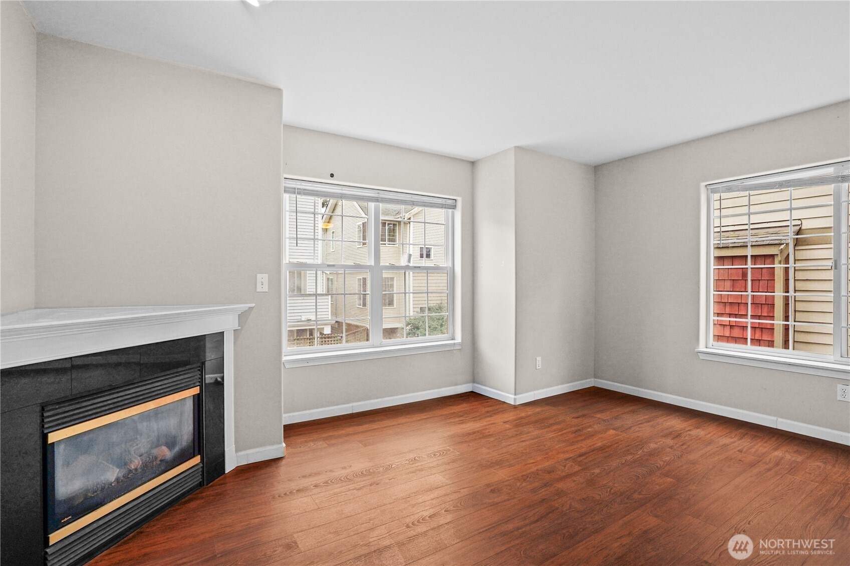 8526 Nesbit Avenue Unit D Property Photo 1