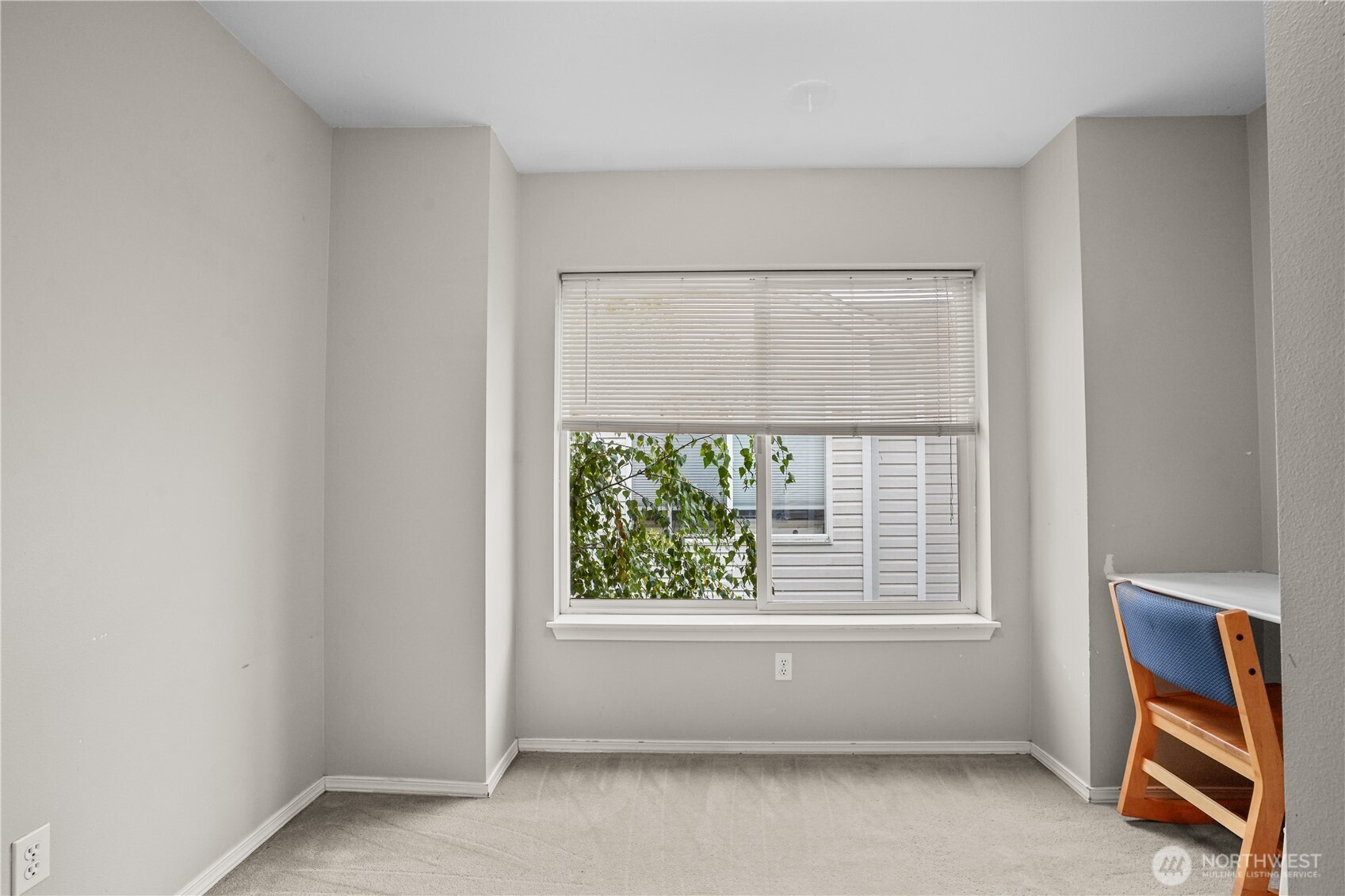 8526 Nesbit Avenue Unit D Property Photo 17