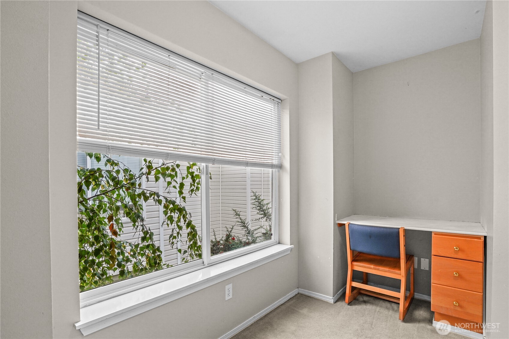 8526 Nesbit Avenue Unit D Property Photo 18